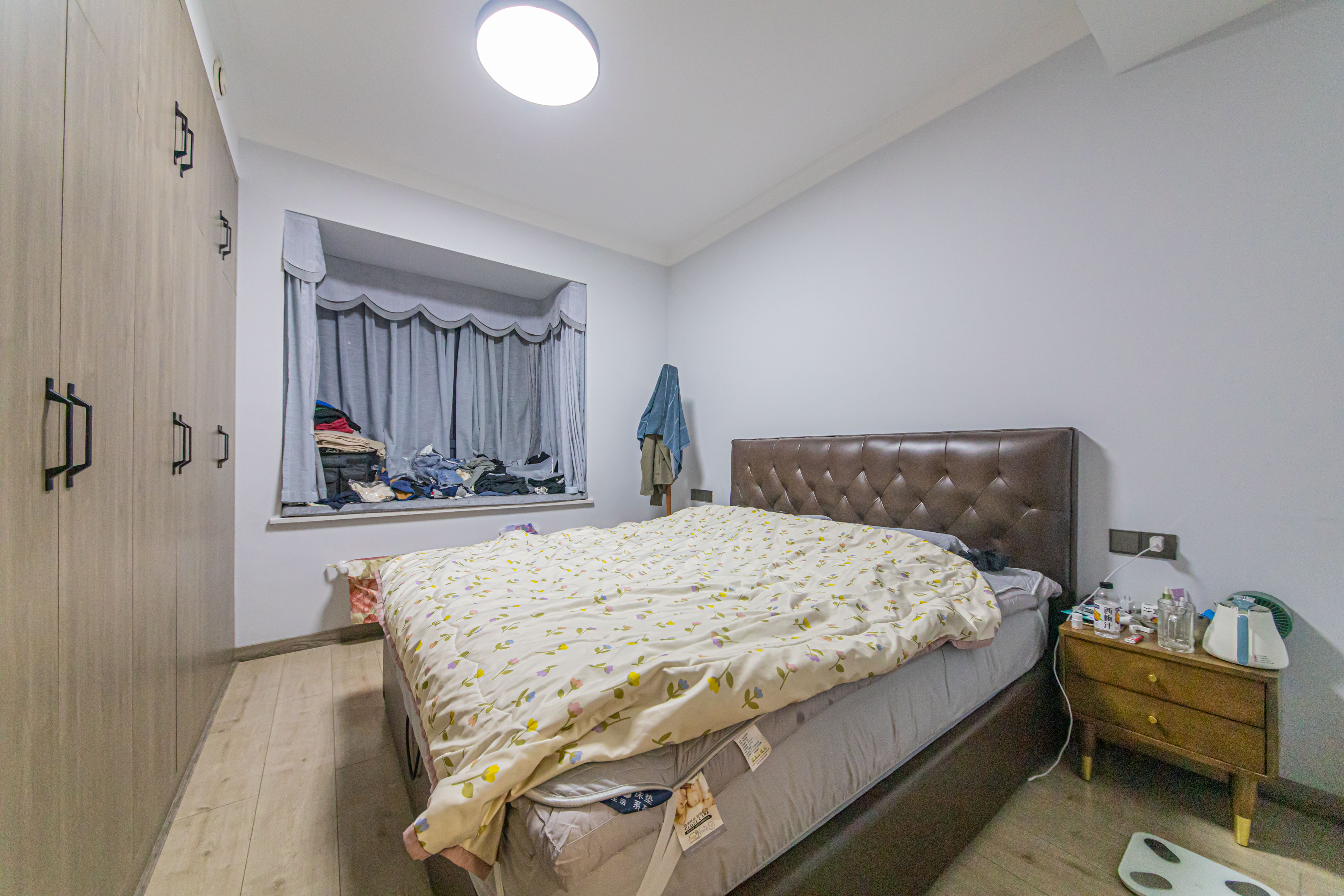 水墨林溪  4室2厅2卫    148.0万卧室