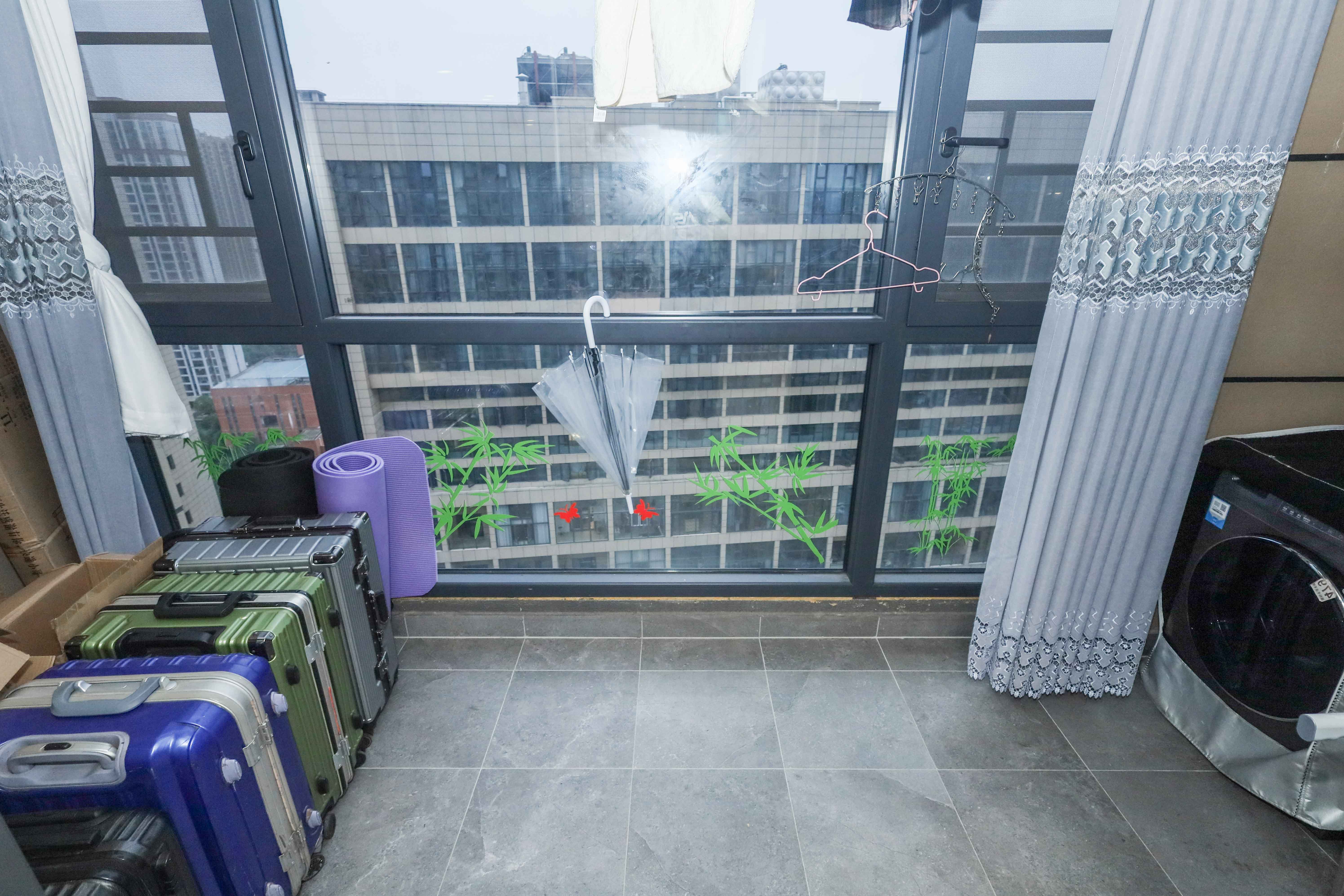 梦想新天地 3室2厅1卫 118.0万 梦想新天地 3室2厅1卫 118.0万阳台