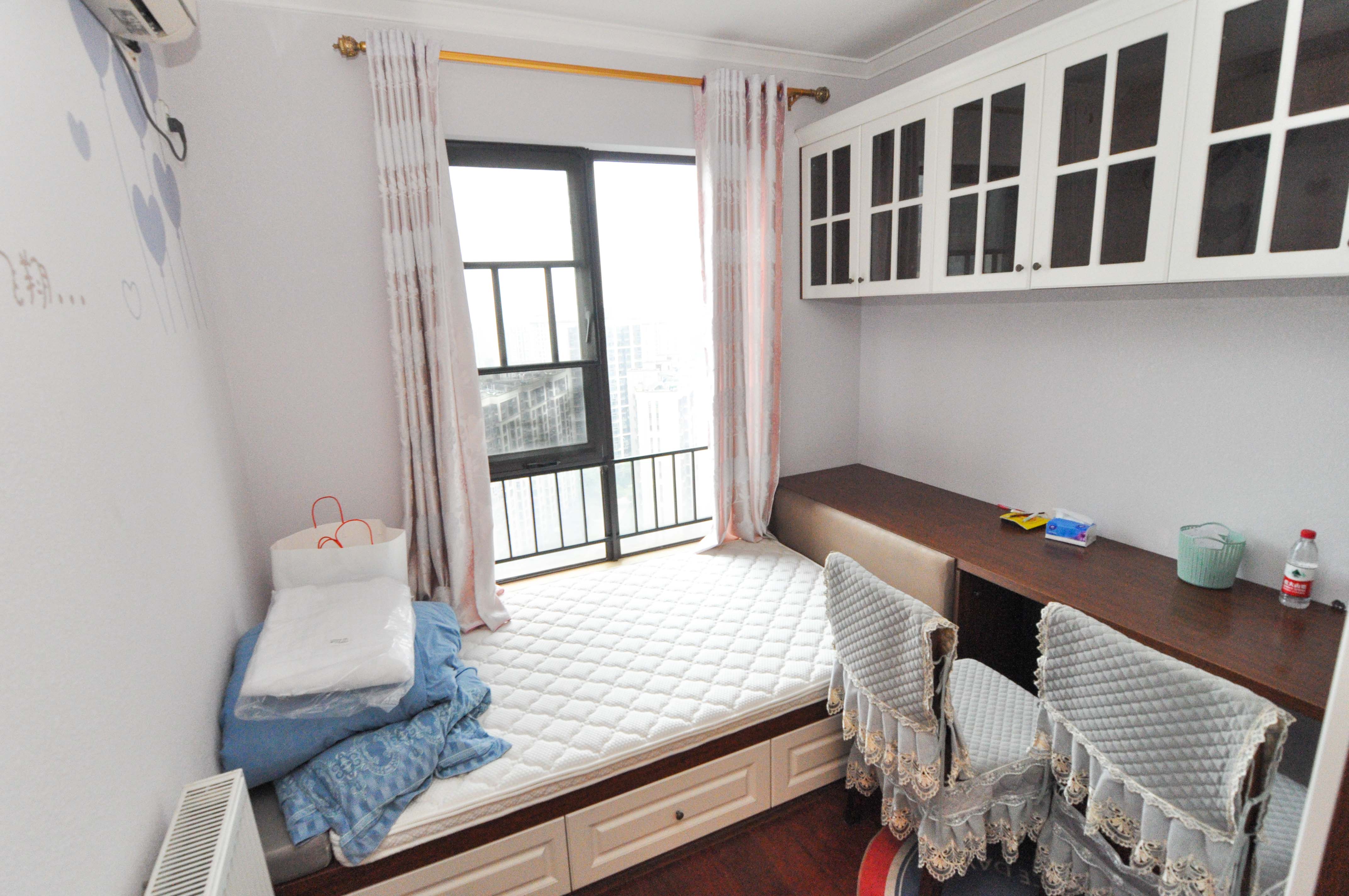 万科里梅溪郡  3室2厅2卫    238.0万其他