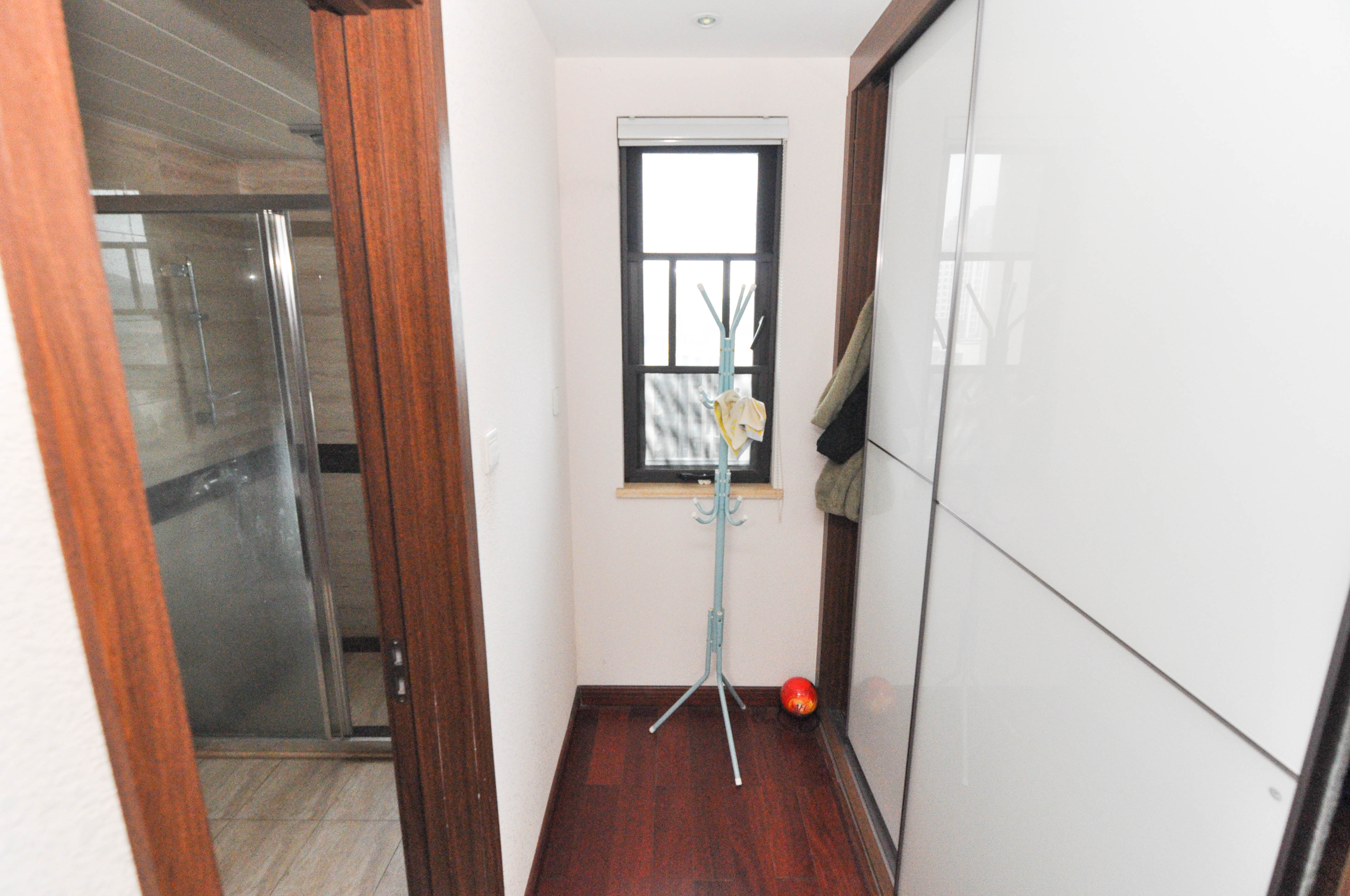 万科里梅溪郡  3室2厅2卫    238.0万其他