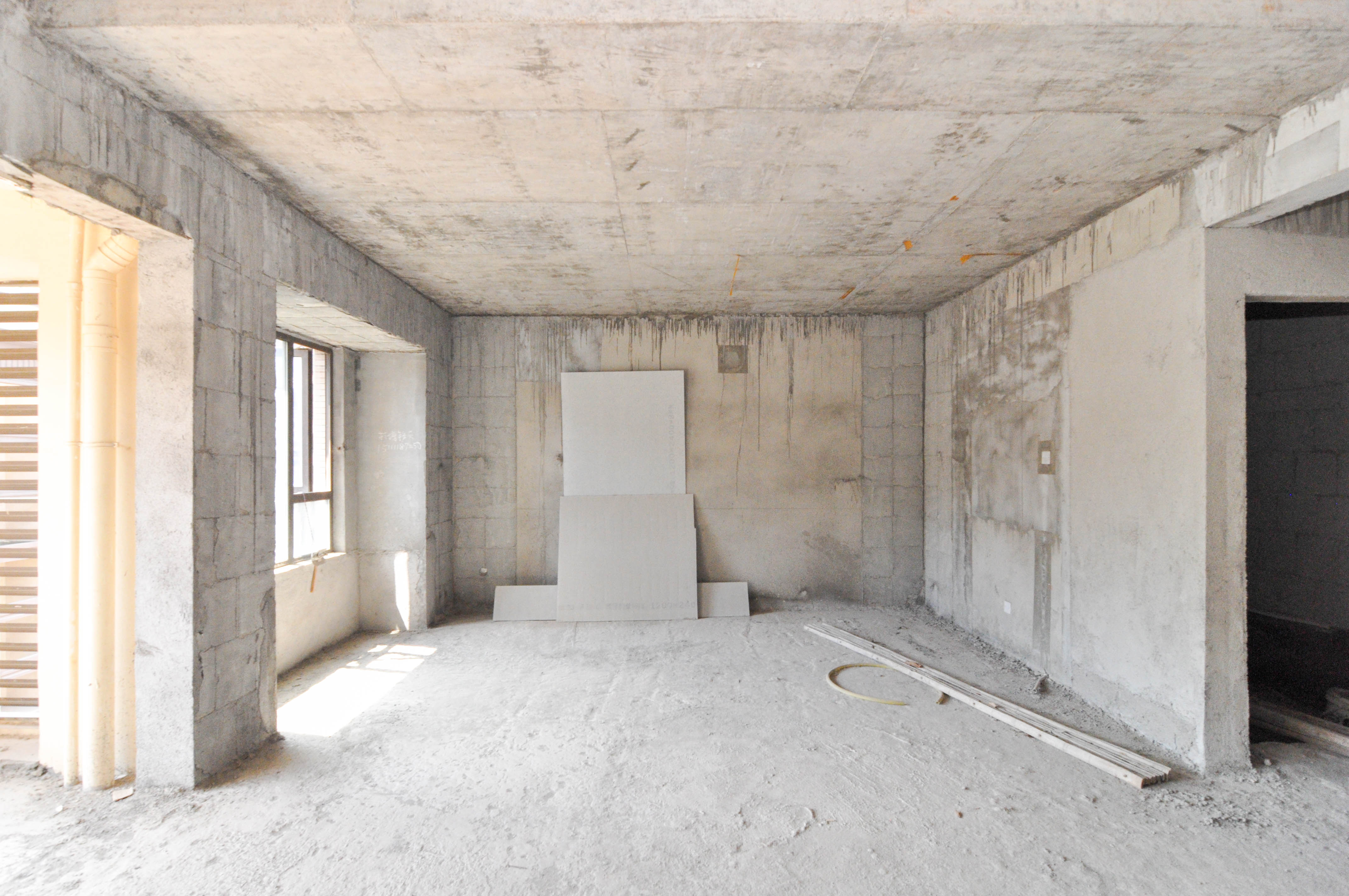 梅溪正荣府  5室2厅3卫    318.0万 梅溪正荣府  5室2厅3卫    318.0万