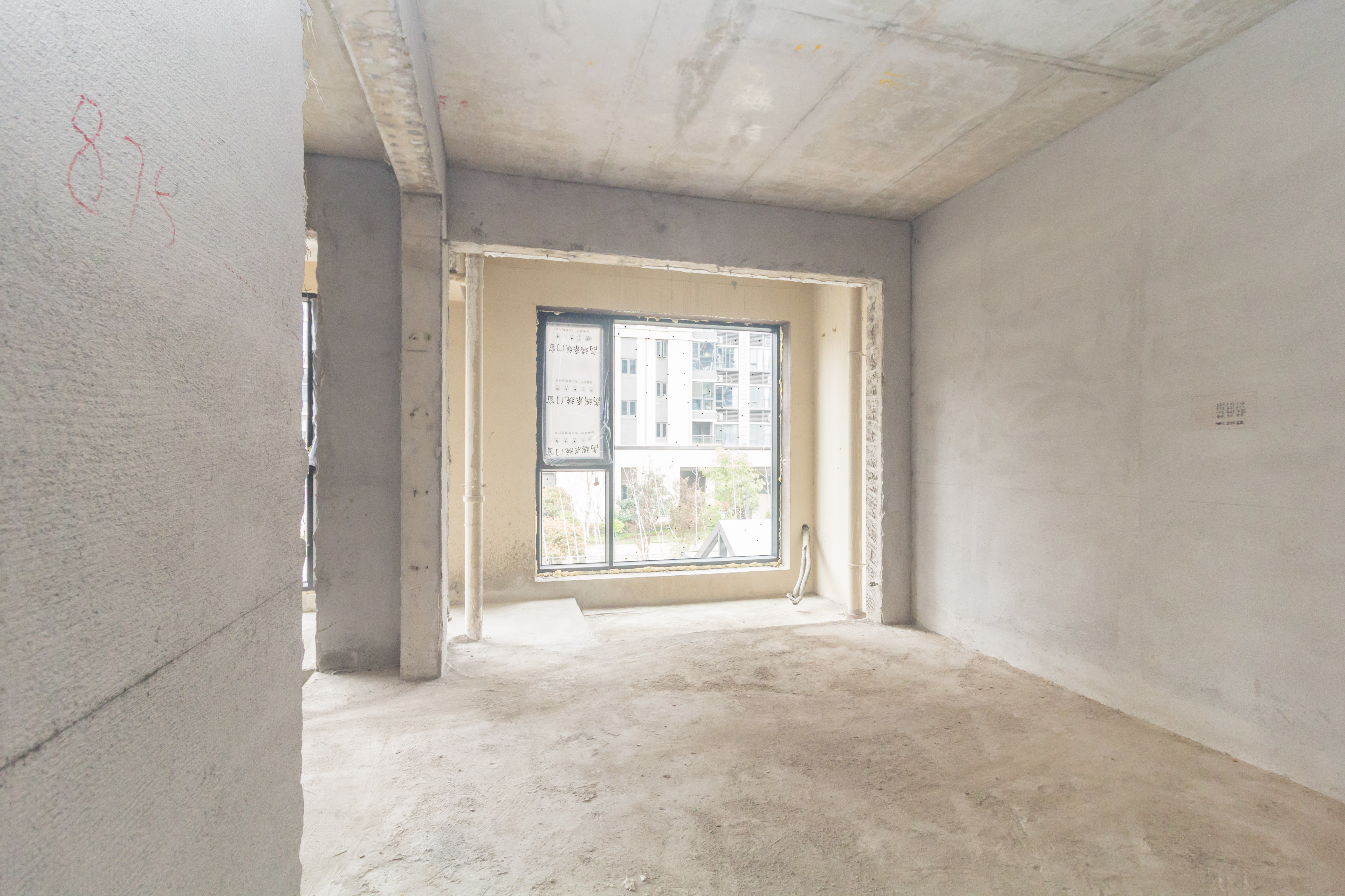 龙湖碧桂园天宸原著  5室2厅2卫    460.0万卧室