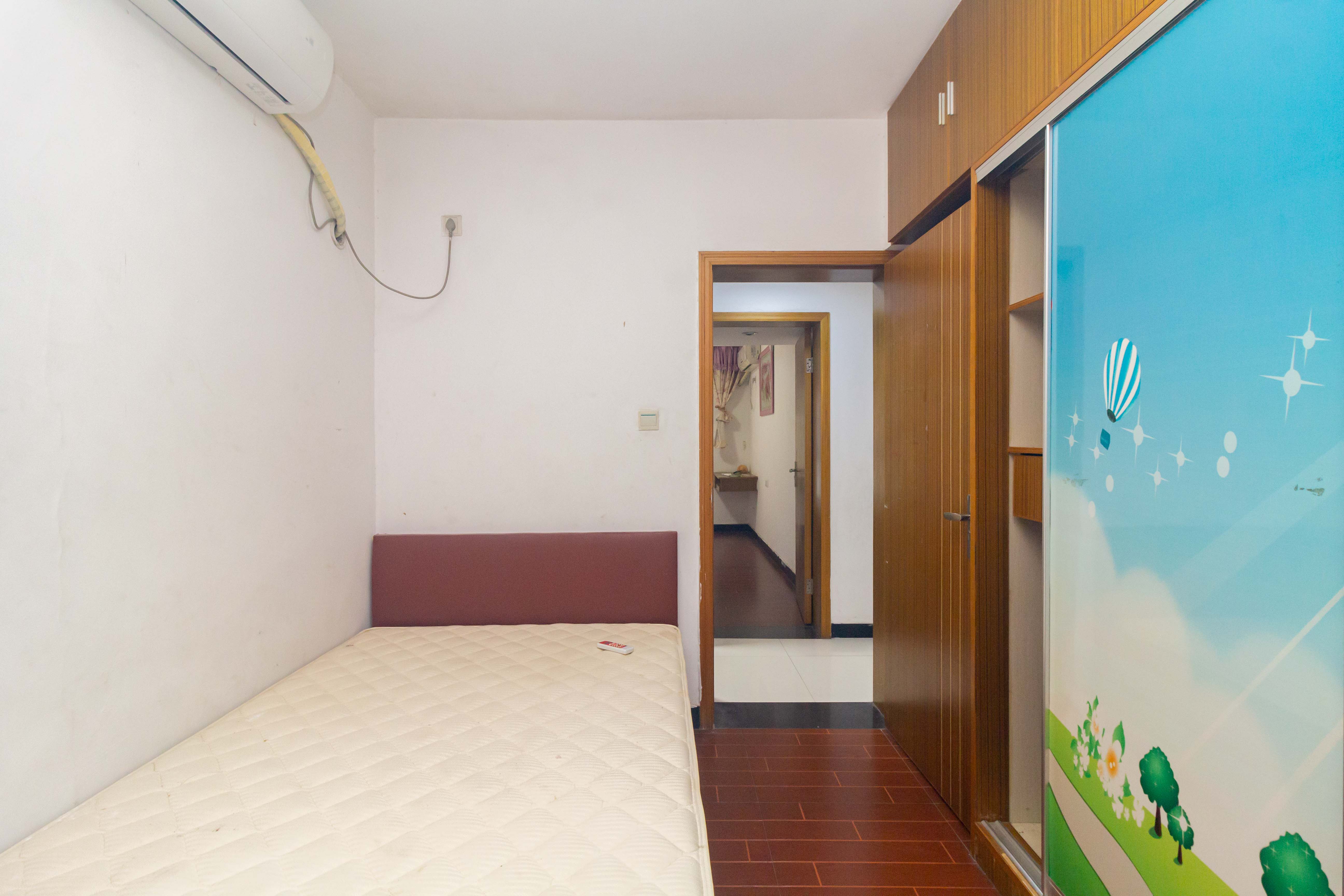 东业苹果社区 2室2厅1卫 50.9万 东业苹果社区 2室2厅1卫 50.9万卧室