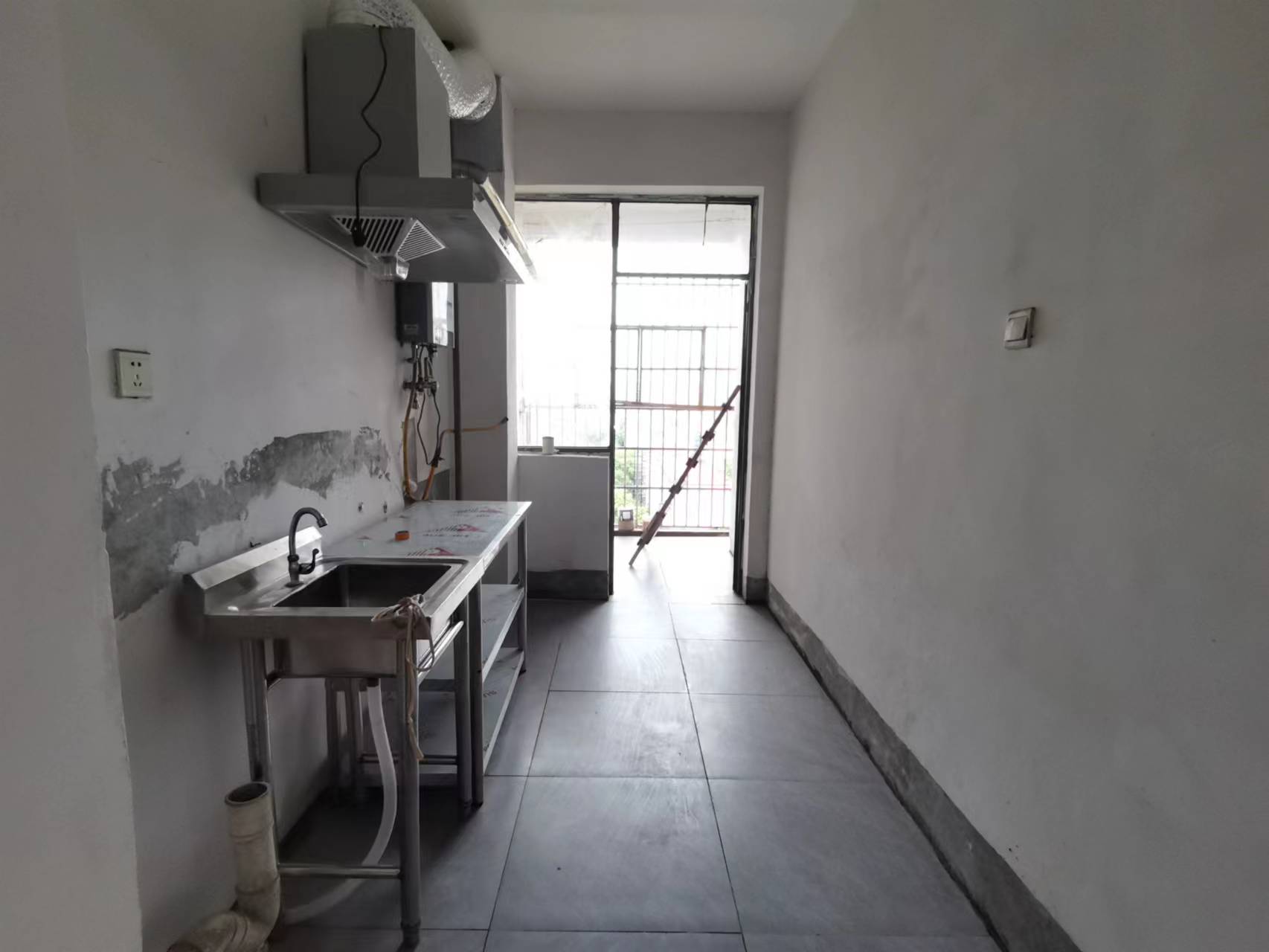 庐山恋 3室2厅1卫 73.0万 庐山恋 3室2厅1卫 73.0万室内图