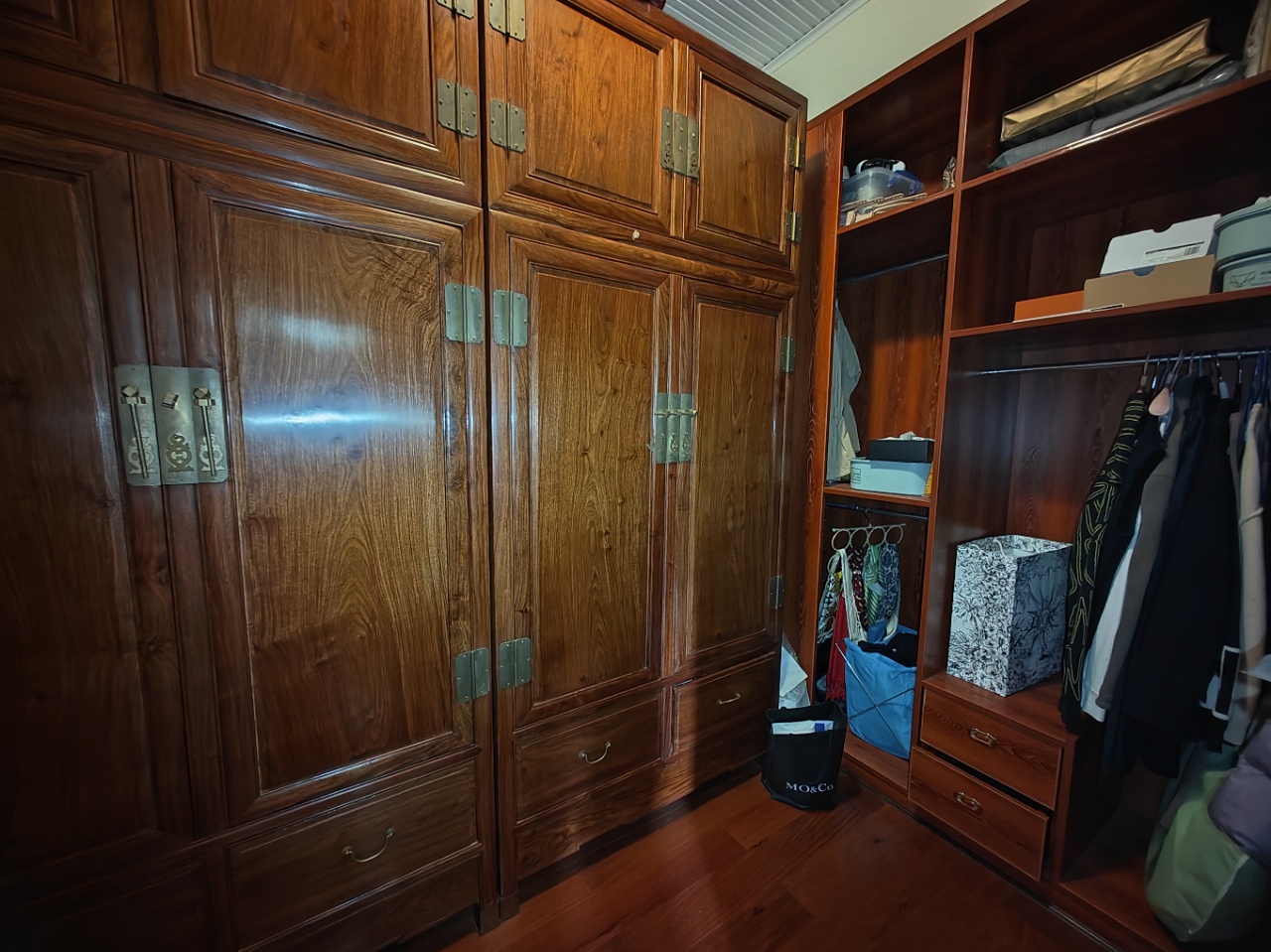 碧玉花园 5室0厅0卫 130.0万 碧玉花园 5室0厅0卫 130.0万室内图