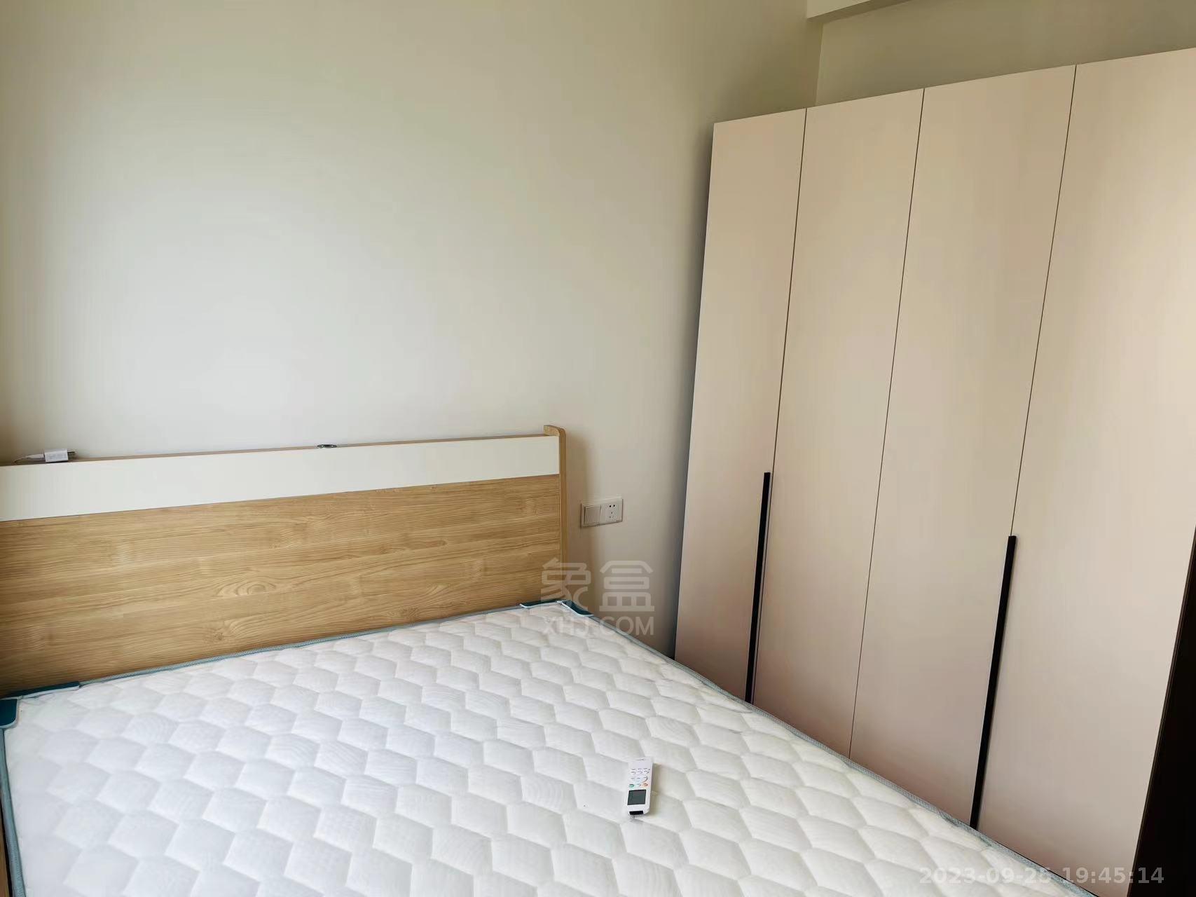 中建玥熙台  3室2厅2卫   2300.00元/月室内图