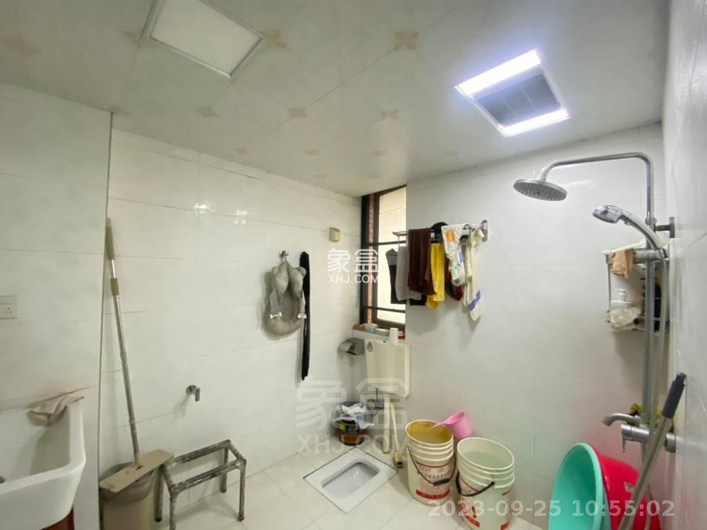 香山美境  2室2厅1卫   1500.00元/月室内图