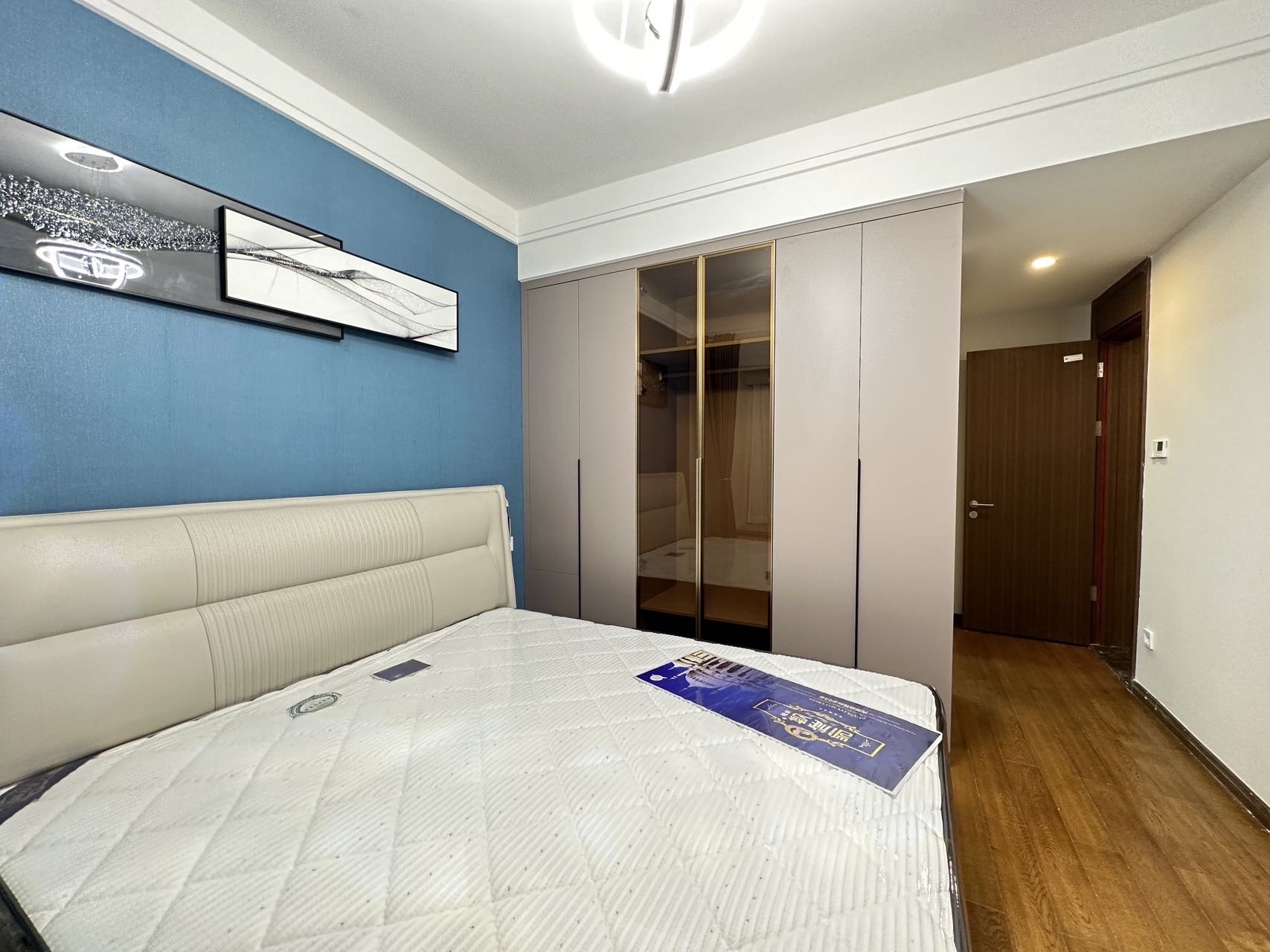 融创九樾府 3室1厅1卫 5200.00元/月 融创九樾府 3室1厅1卫 5200.00元/月室内图