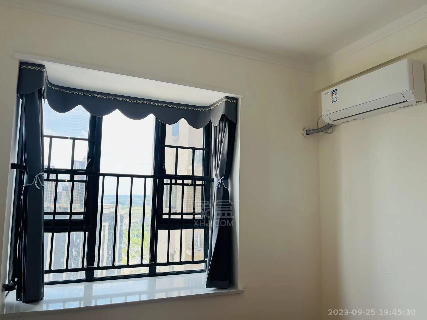 中建玥熙台  3室2厅2卫   2300.00元/月室内图