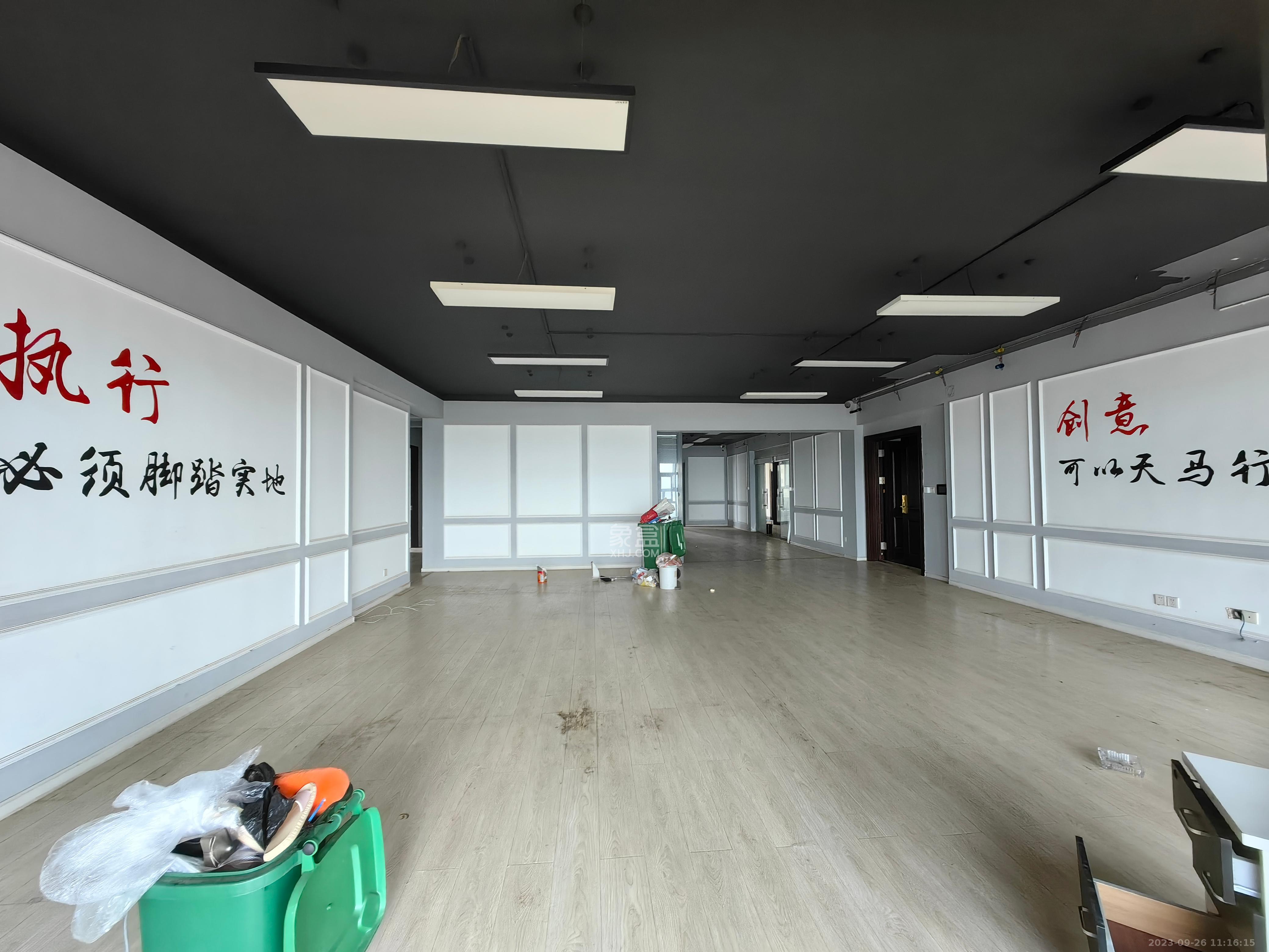 碧桂园威尼斯城  5室3厅3卫   8000.00元/月室内图