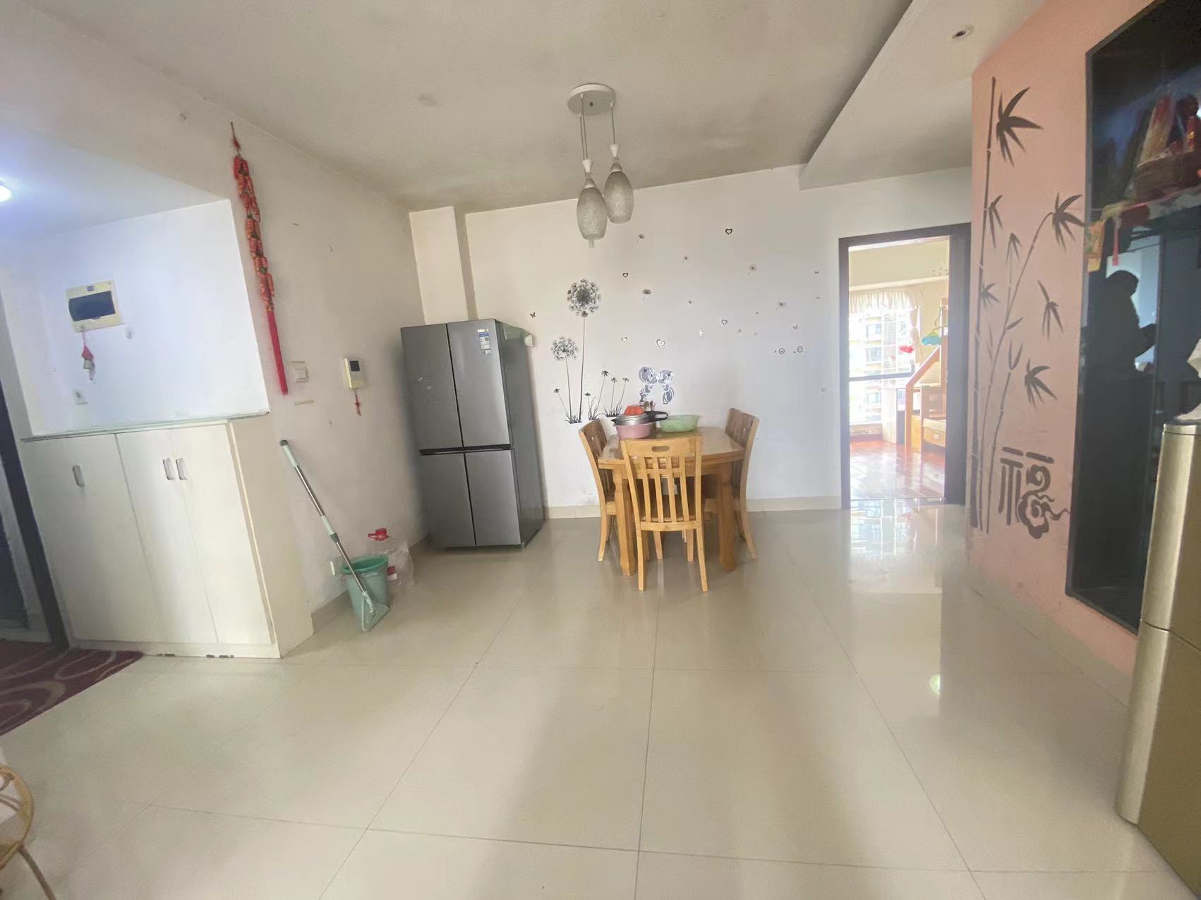 恒瑞雅园  2室1厅1卫    52.8万 恒瑞雅园  2室1厅1卫    52.8万室内图