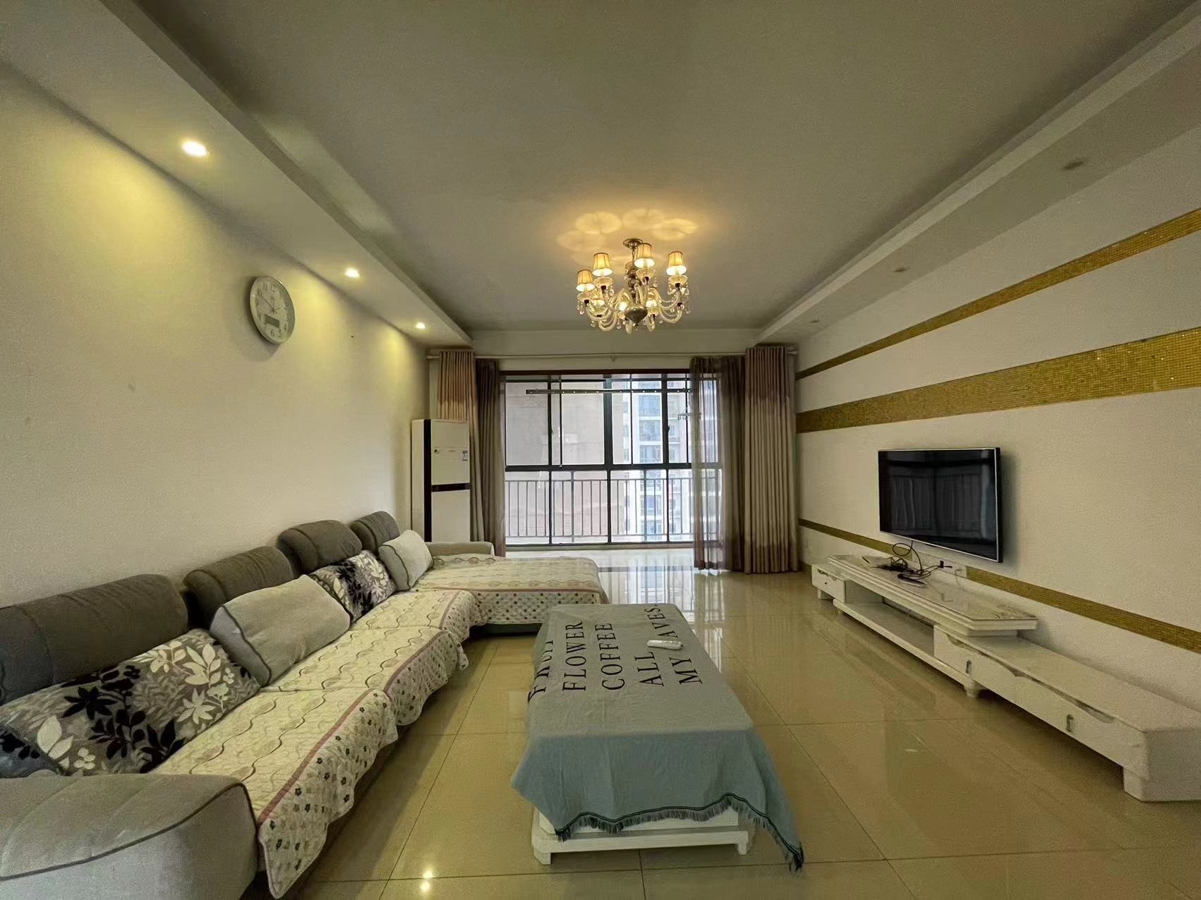 庐山春天二期曼城 4室2厅2卫 79.8万 庐山春天二期曼城 4室2厅2卫 79.8万室内图