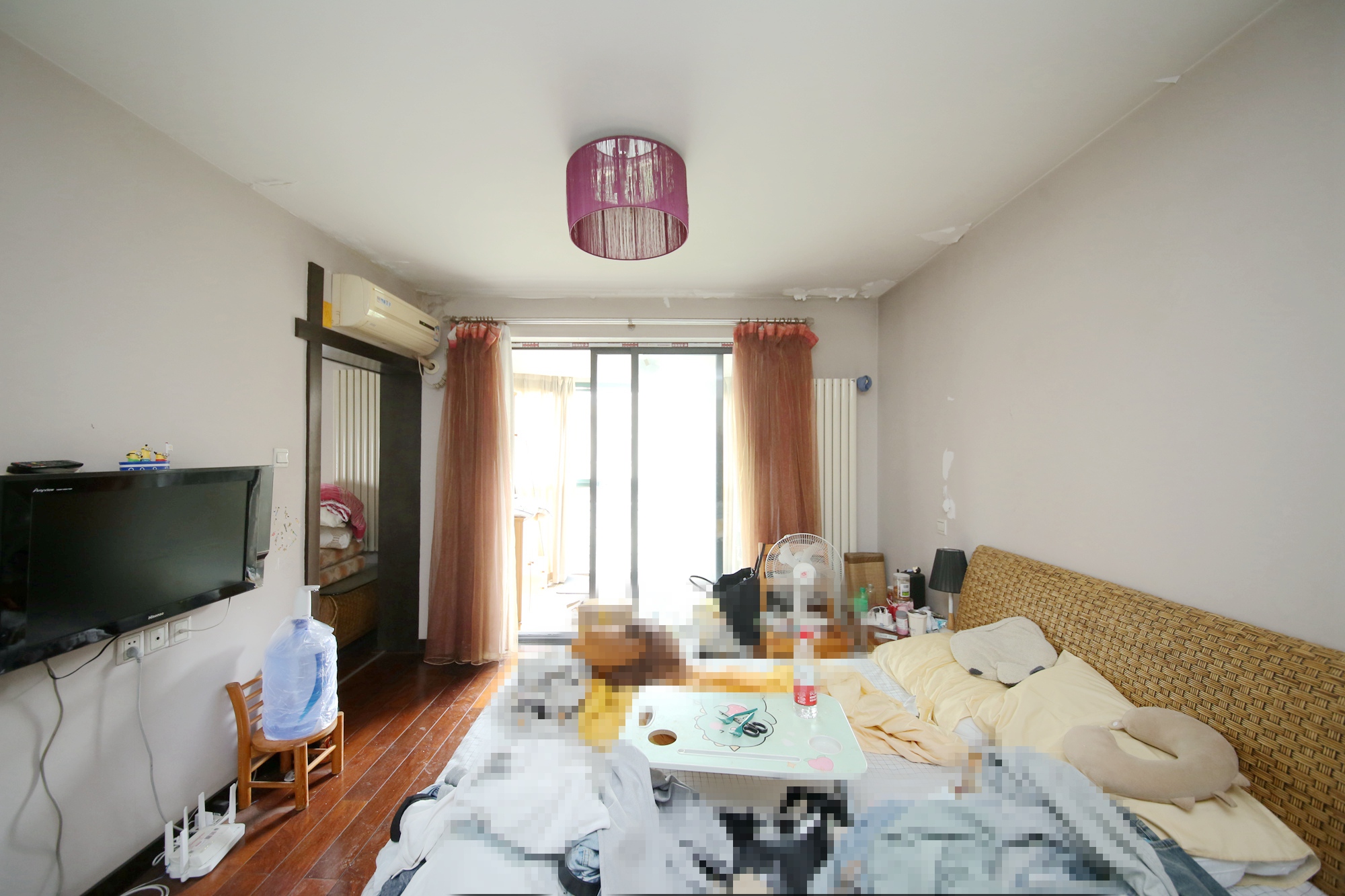 芙蓉苑  4室2厅2卫   108.00万卧室