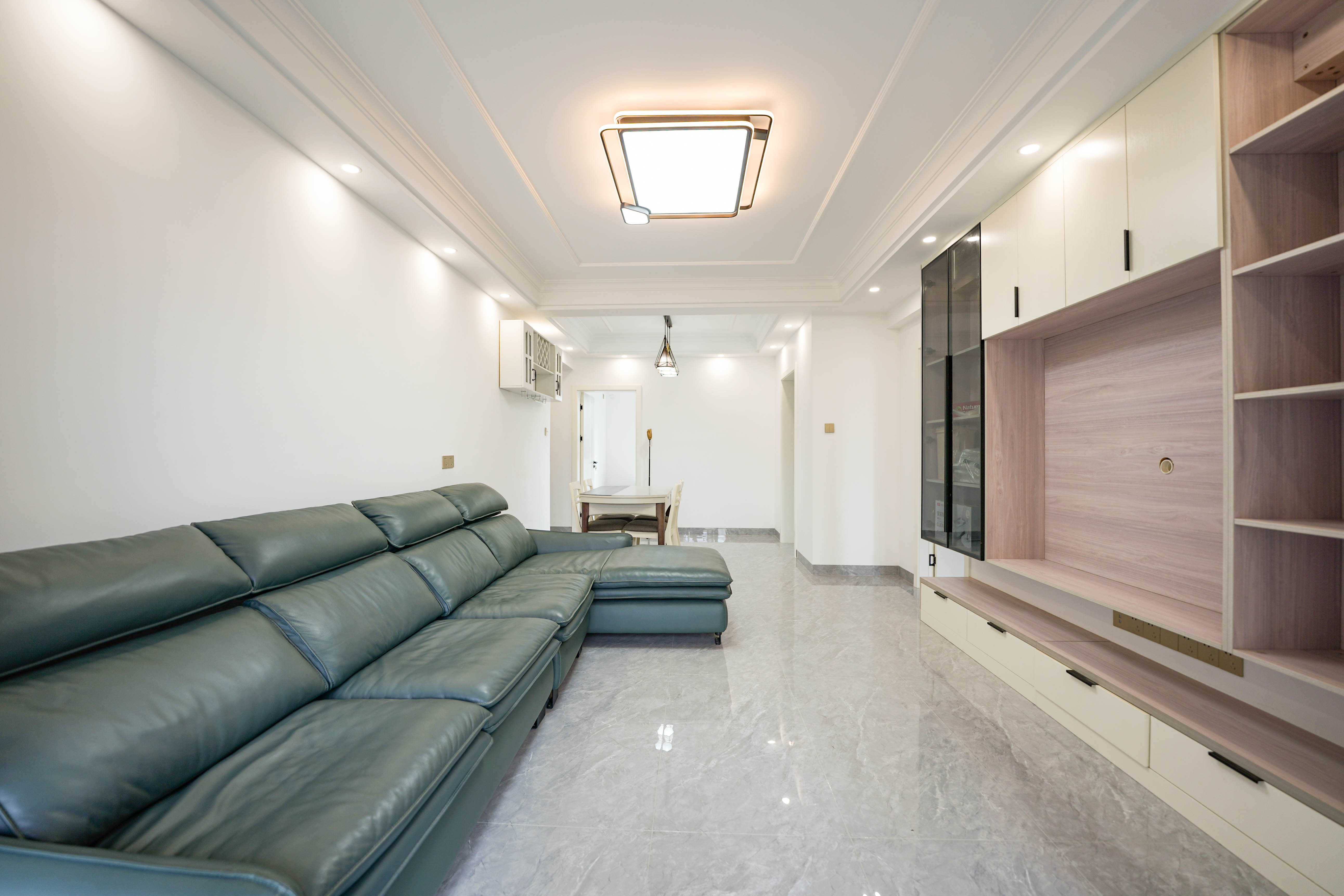 绿地新都会 3室2厅 106.80万 绿地新都会 3室2厅 106.80万