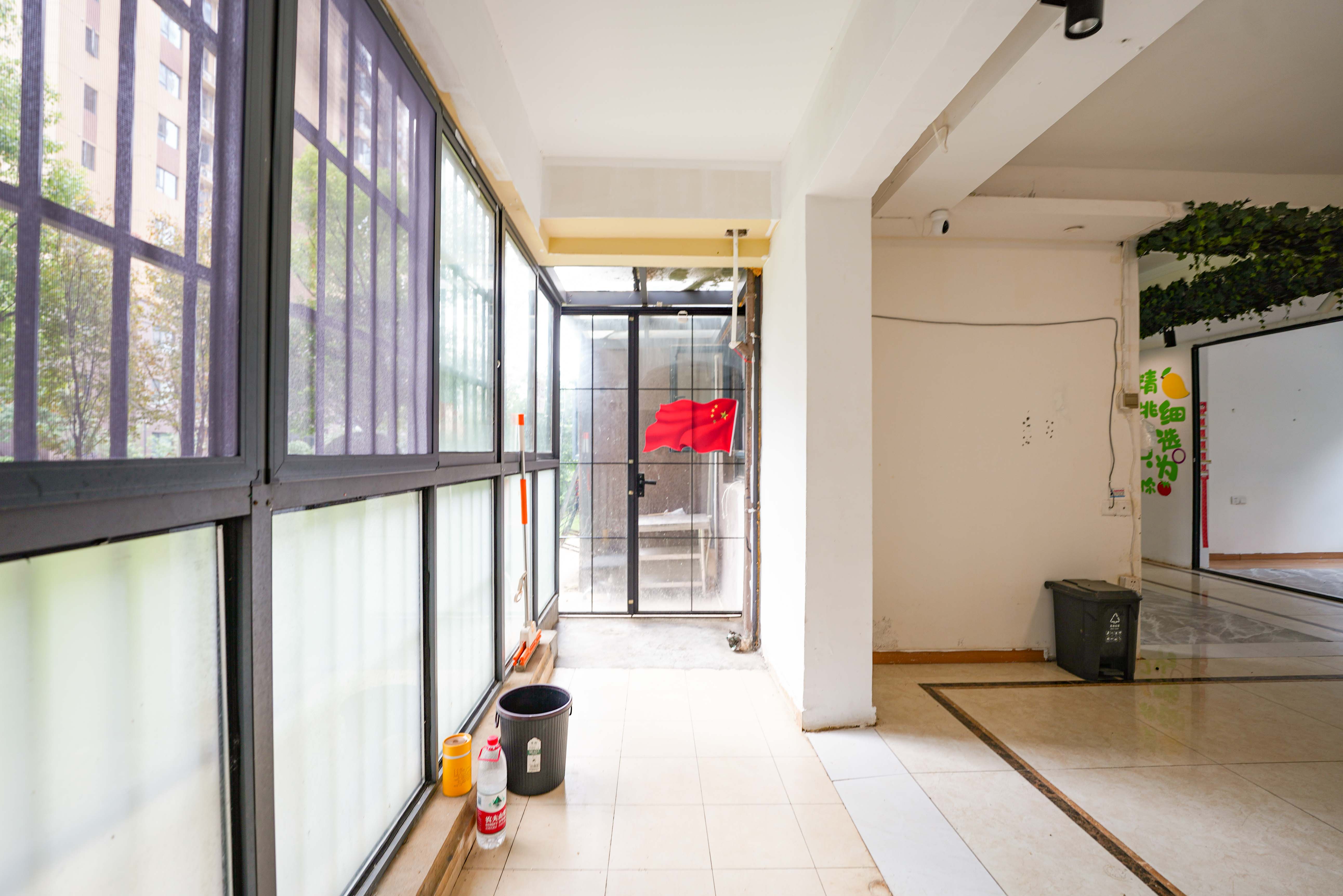中建璟和城  4室2厅2卫   148.00万阳台
