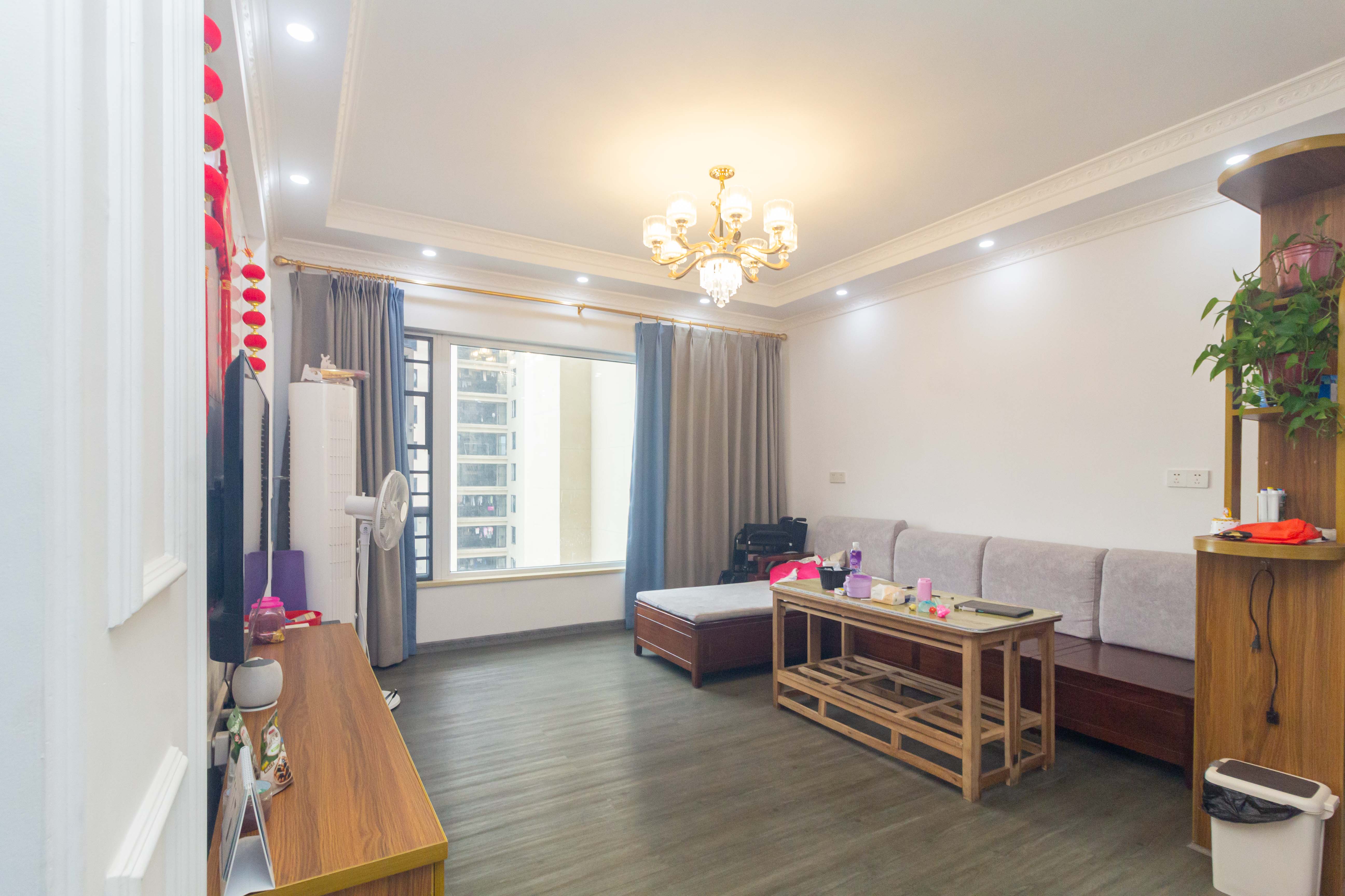 金科天悦(金科美邻汇) 4室2厅1卫 95.8万 金科天悦(金科美邻汇) 4室2厅1卫 95.8万客厅