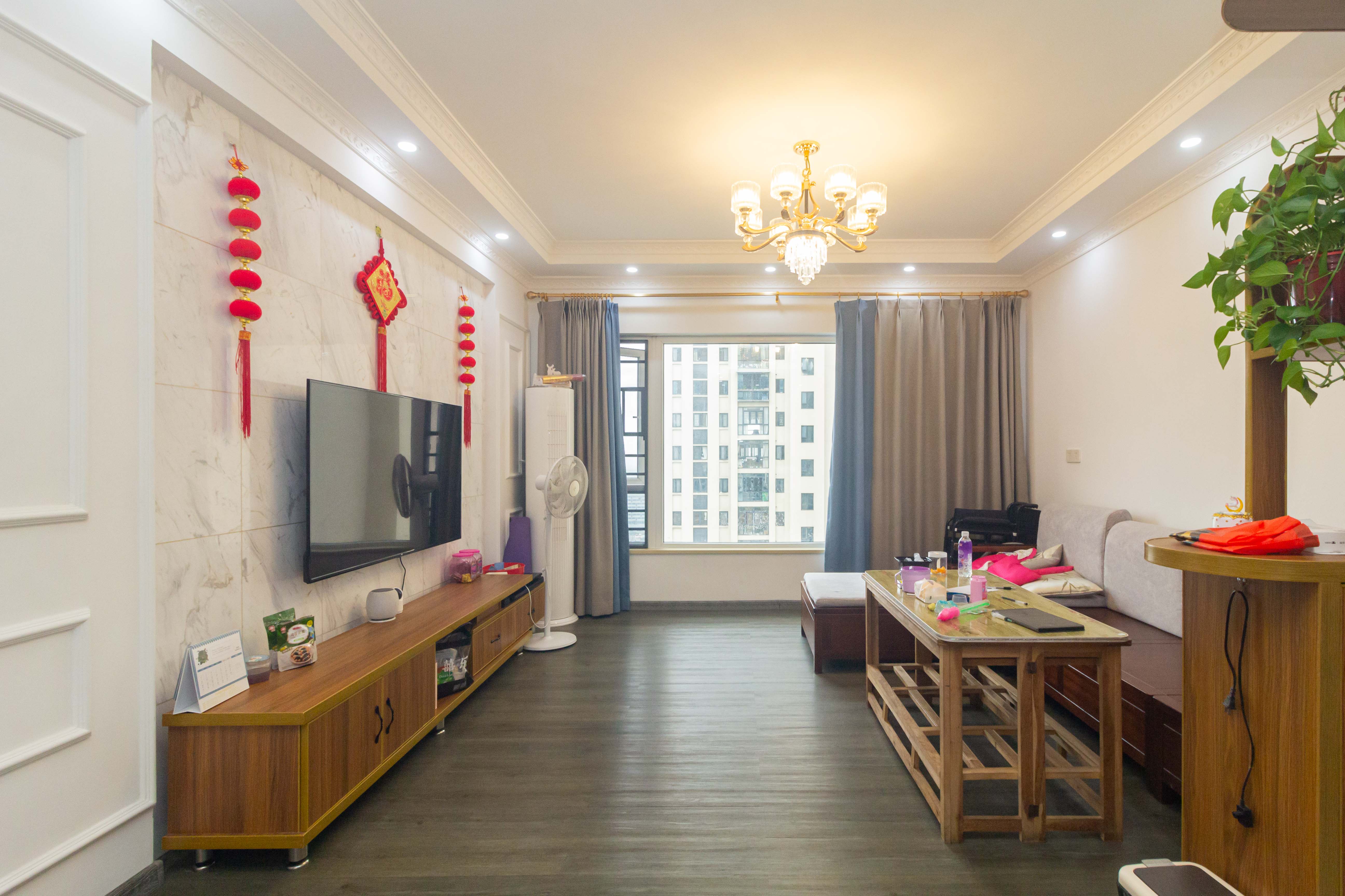 金科天悦(金科美邻汇) 4室2厅1卫 95.8万 金科天悦(金科美邻汇) 4室2厅1卫 95.8万客厅