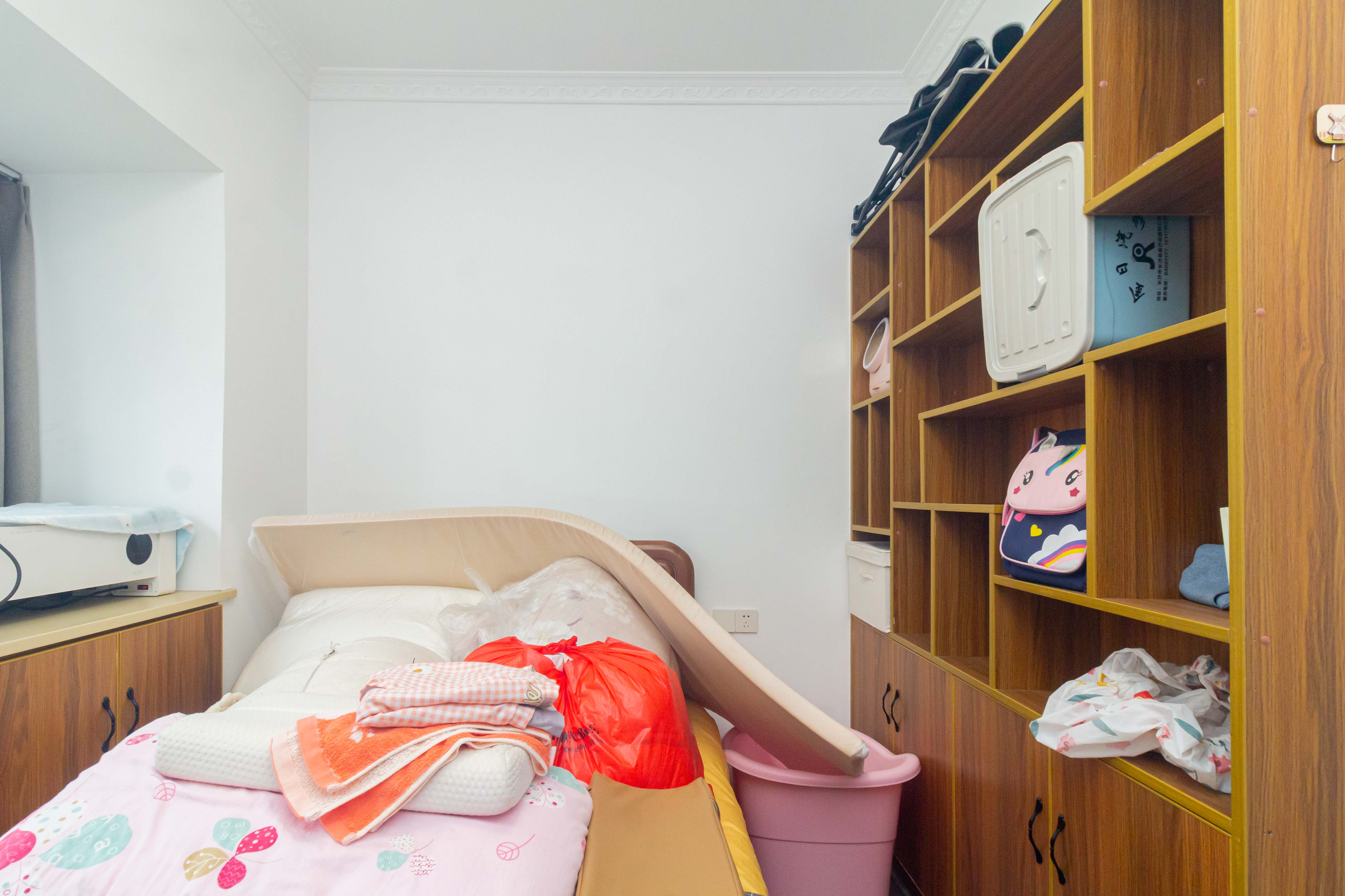 金科天悦(金科美邻汇) 4室2厅1卫 95.8万 金科天悦(金科美邻汇) 4室2厅1卫 95.8万卧室