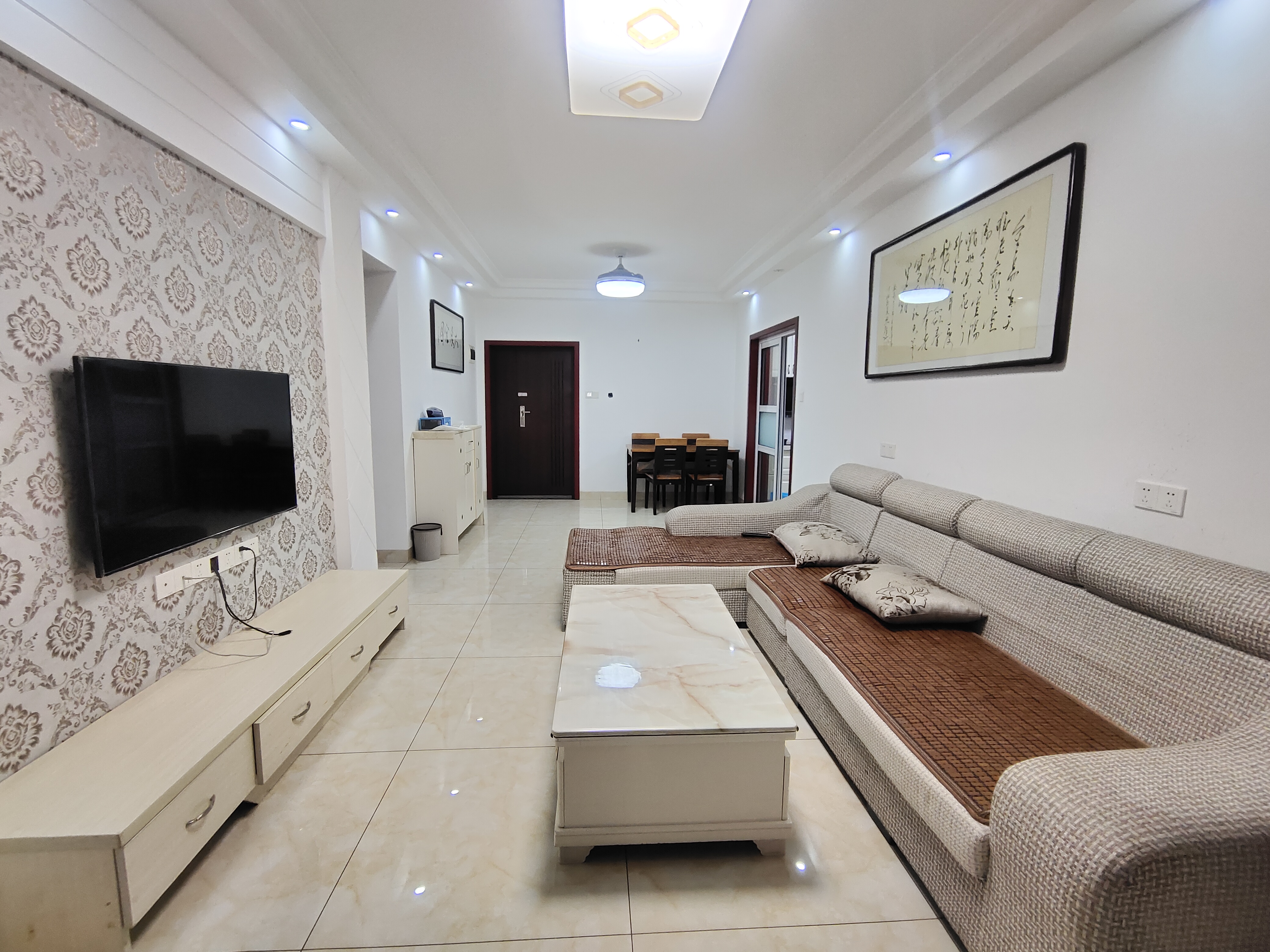 湘银星城  2室2厅1卫    53.0万 湘银星城  2室2厅1卫    53.0万