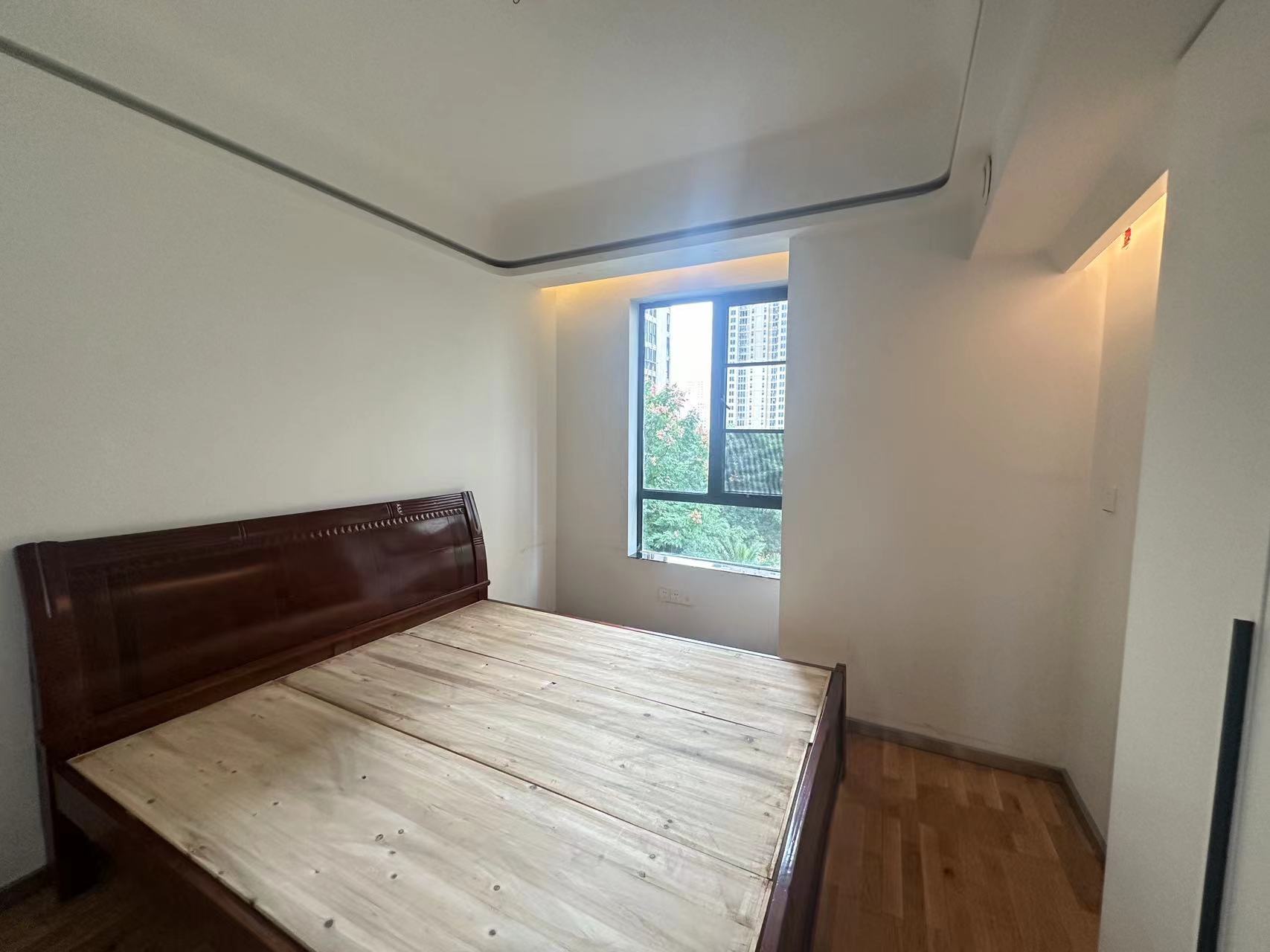 泰山公馆 3室2厅1卫 53.8万 泰山公馆 3室2厅1卫 53.8万室内图