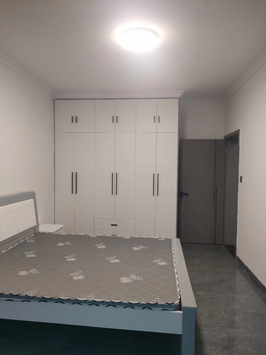 南垅社区(A区) 3室2厅1卫 1600.00元/月 南垅社区(A区) 3室2厅1卫 1600.00元/月室内图