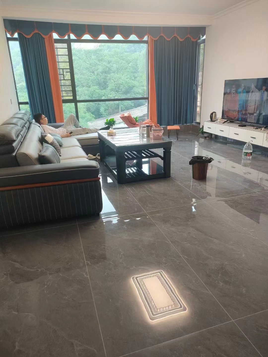 南垅社区(A区) 3室2厅1卫 1600.00元/月 南垅社区(A区) 3室2厅1卫 1600.00元/月户型图