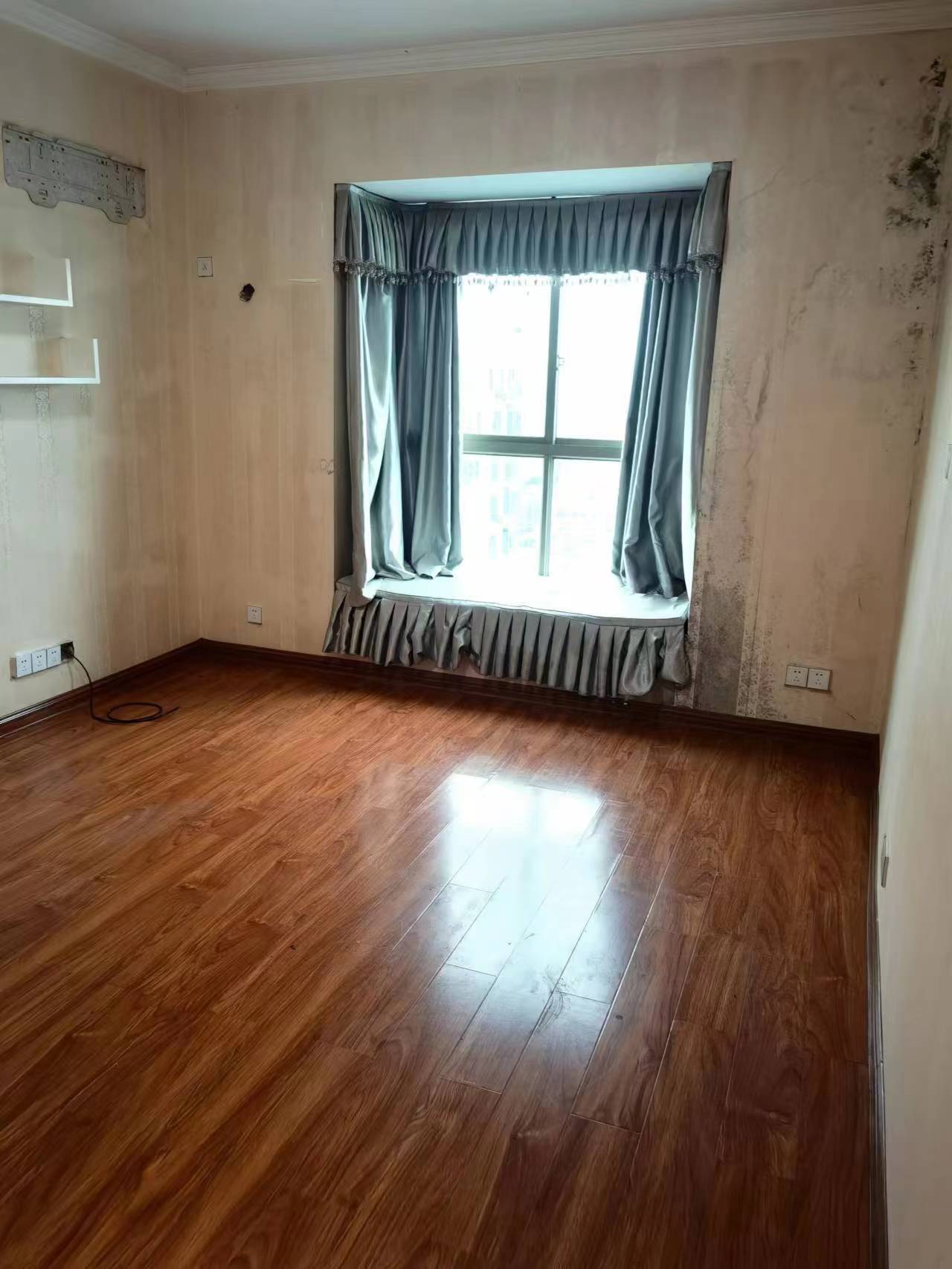 进步亚泰 2室2厅1卫 1000.00元/月 进步亚泰 2室2厅1卫 1000.00元/月室内图