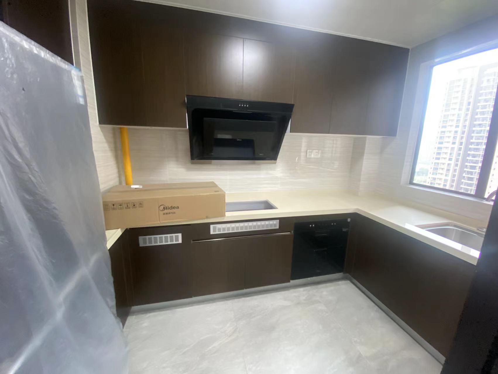 蓝溪谷  4室2厅2卫    90.0万 蓝溪谷  4室2厅2卫    90.0万室内图