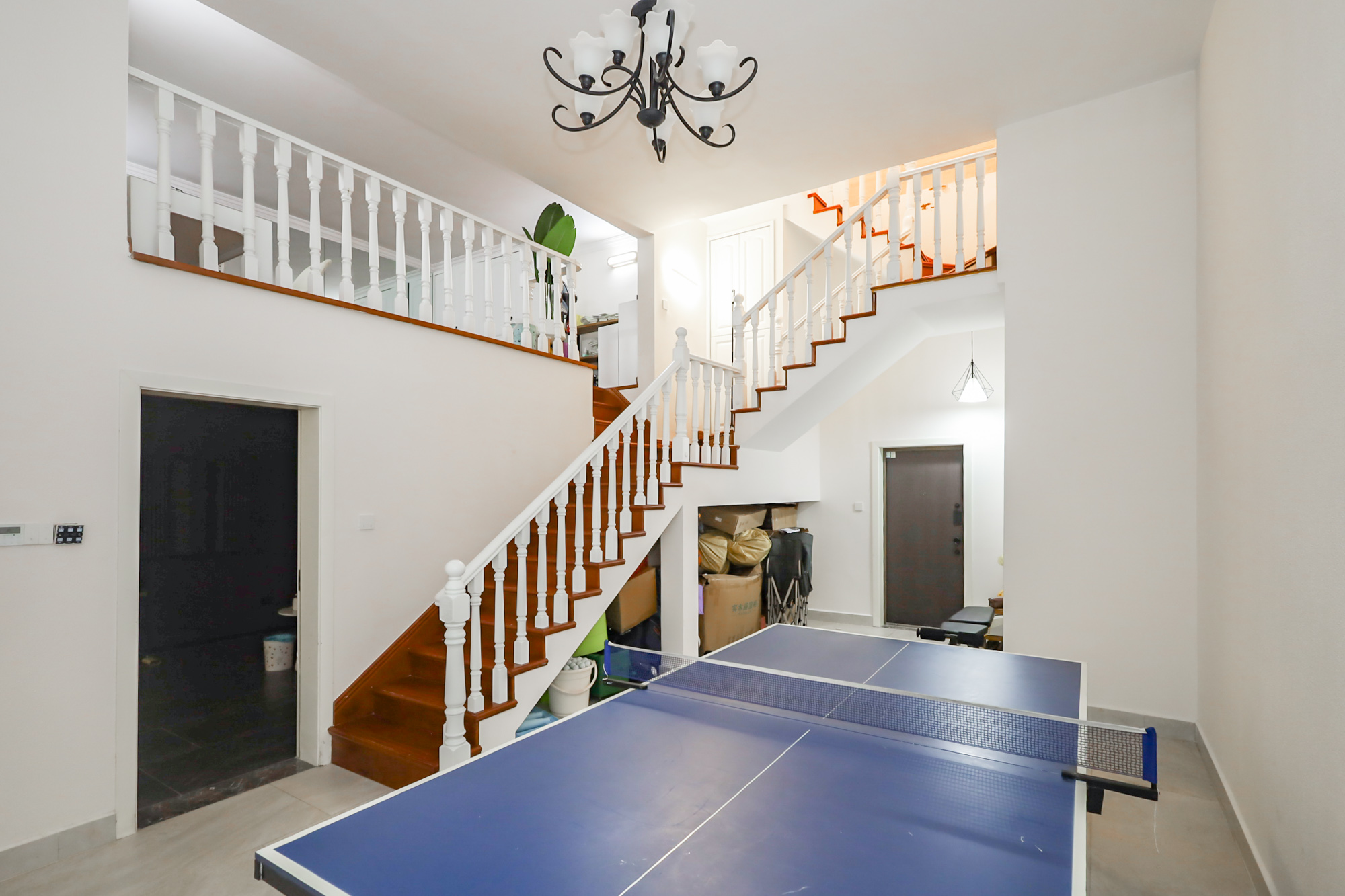 天麓尚层  5室2厅2卫    278.0万其他