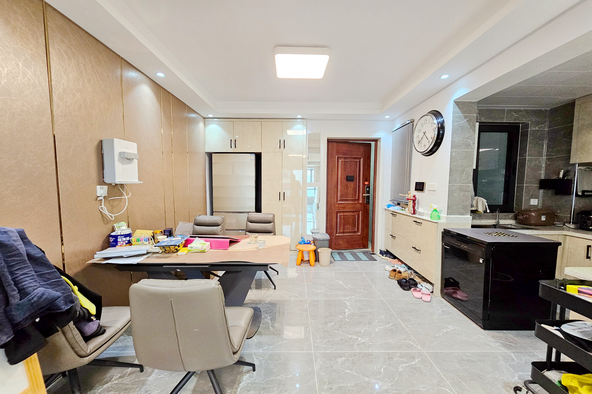 明昇壹城（明昇时代广场）一期  3室2厅1卫    159.0万客厅