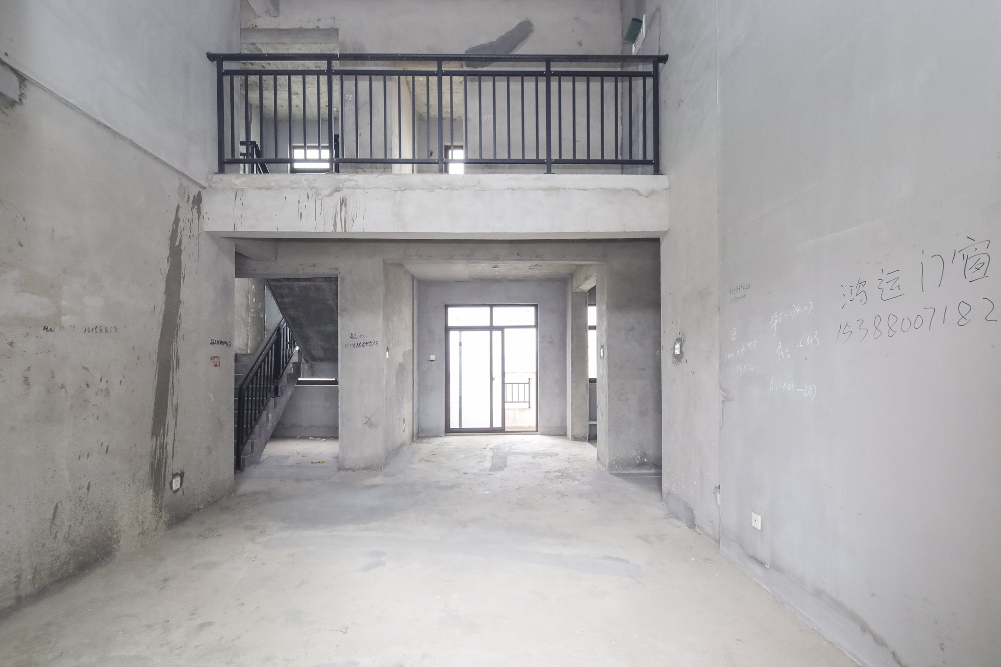 阳光丽城二期  6室2厅4卫    335.0万 阳光丽城二期  6室2厅4卫    335.0万