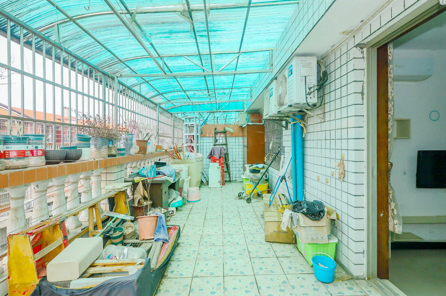 星沙汽配城（大塘村农机市场）  2室2厅1卫    25.5万阳台