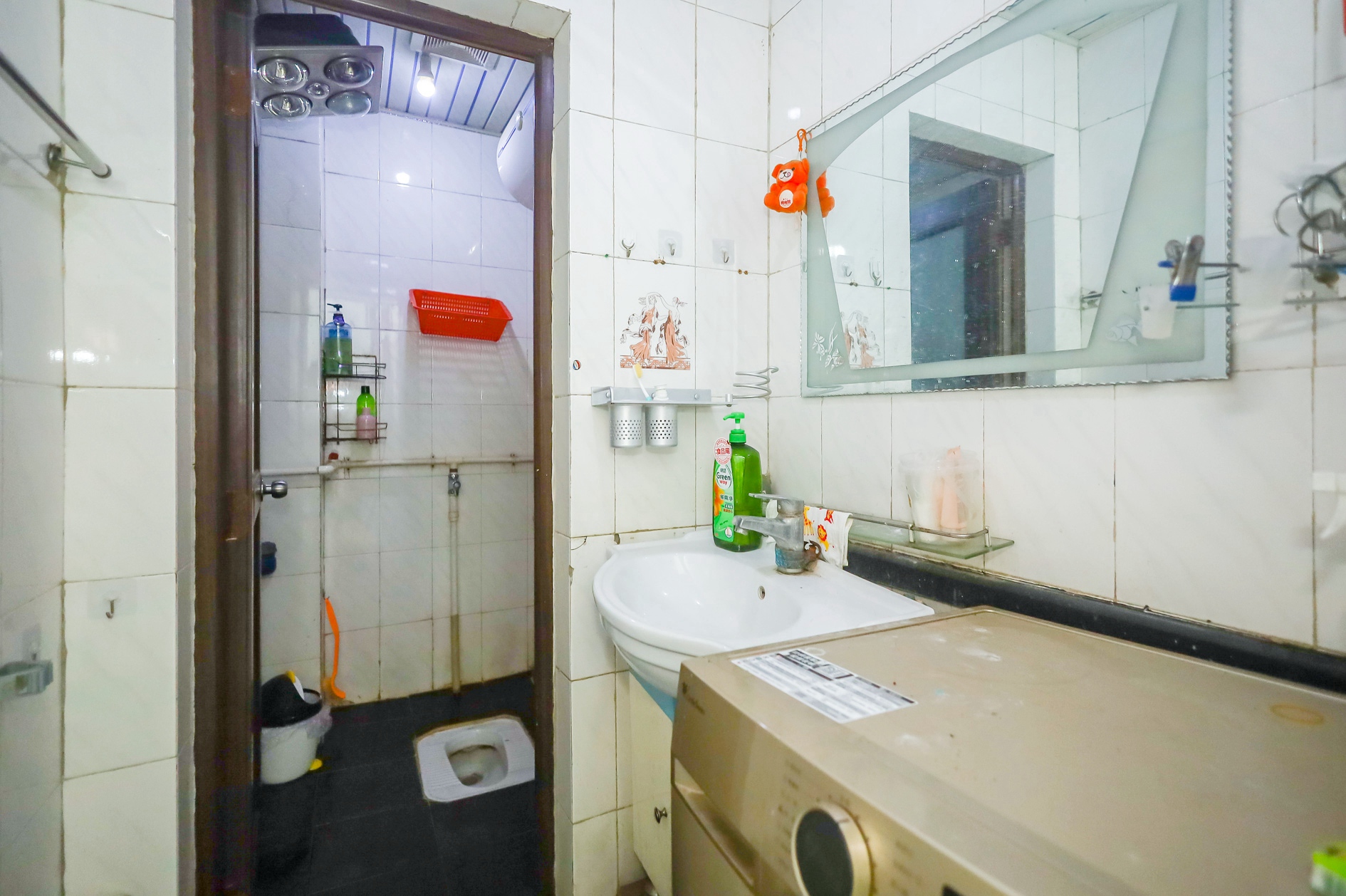 星沙汽配城（大塘村农机市场）  2室2厅1卫    25.5万卫生间