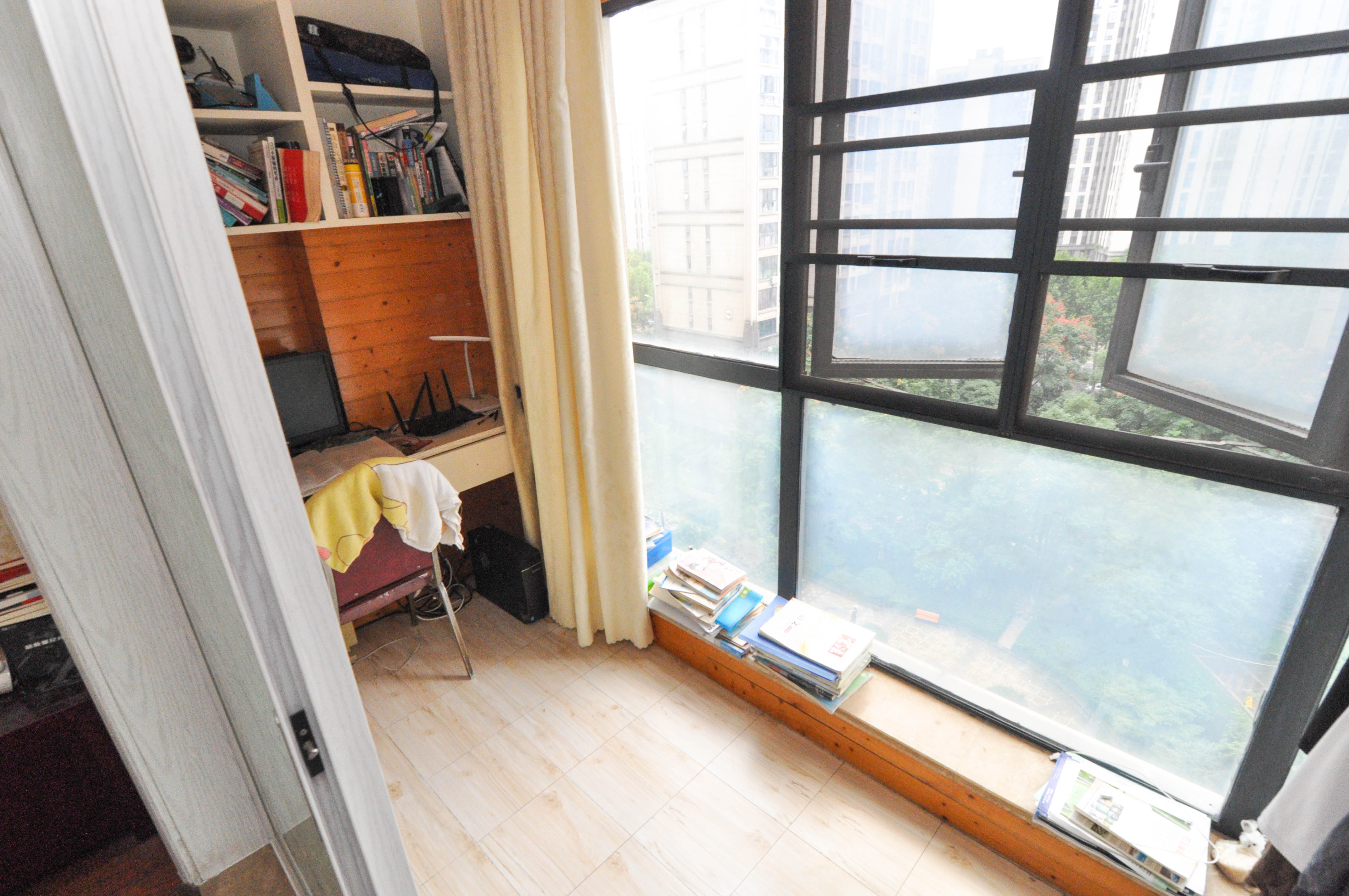 中海梅溪湖壹号  3室2厅1卫    163.0万其他