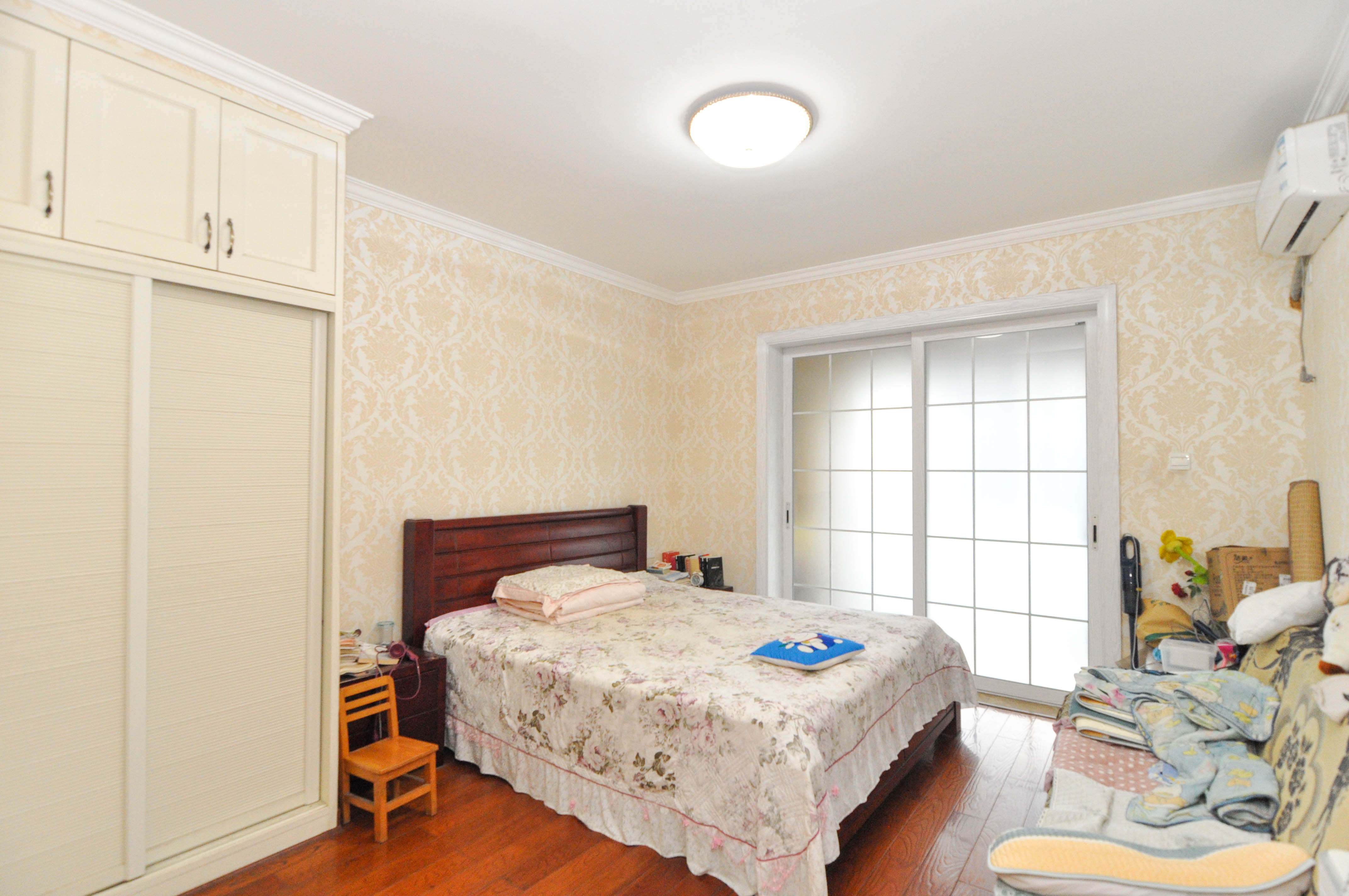 中海梅溪湖壹号  3室2厅1卫    163.0万 中海梅溪湖壹号  3室2厅1卫    163.0万其他