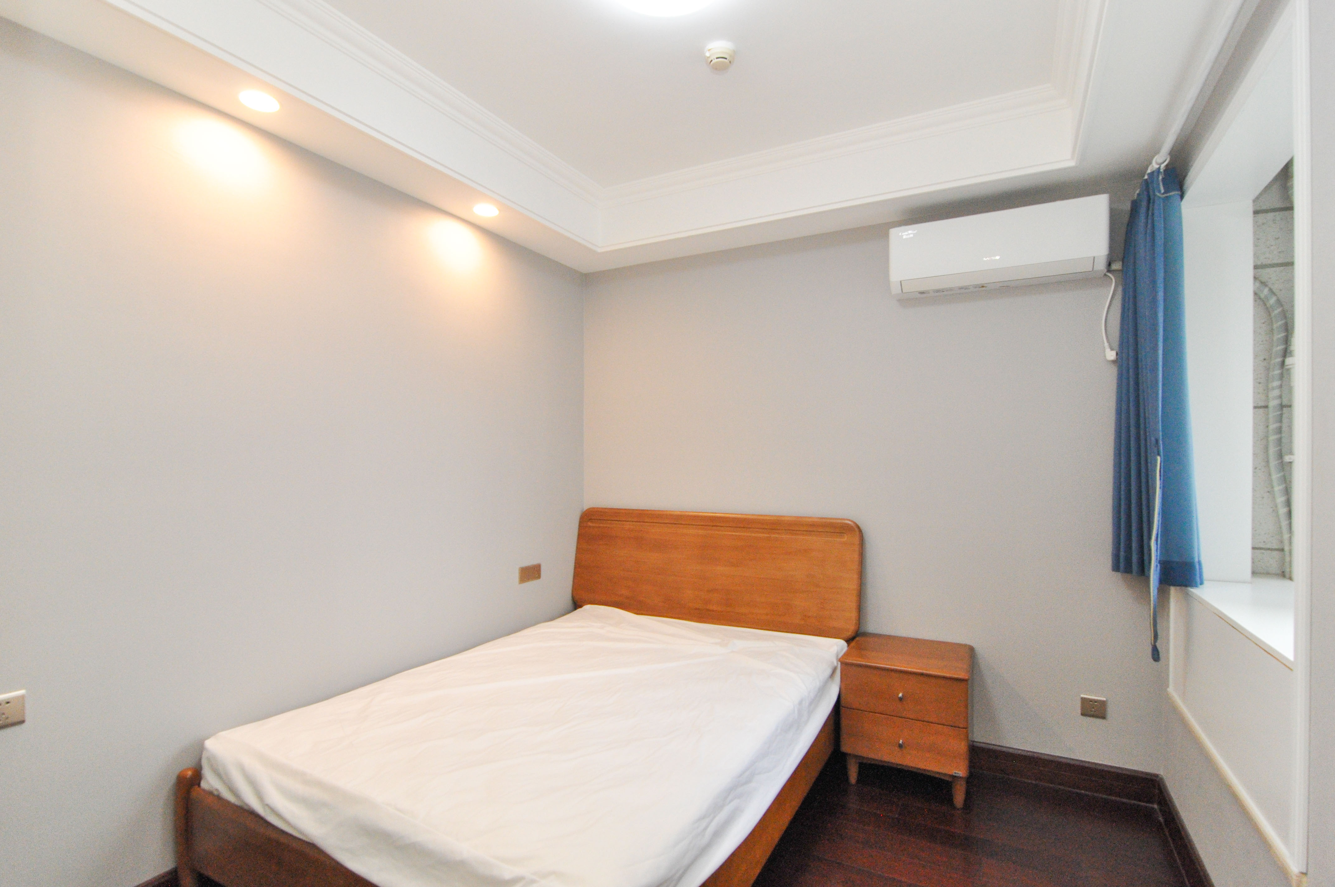 中海梅溪湖壹号  3室2厅2卫    252.0万其他