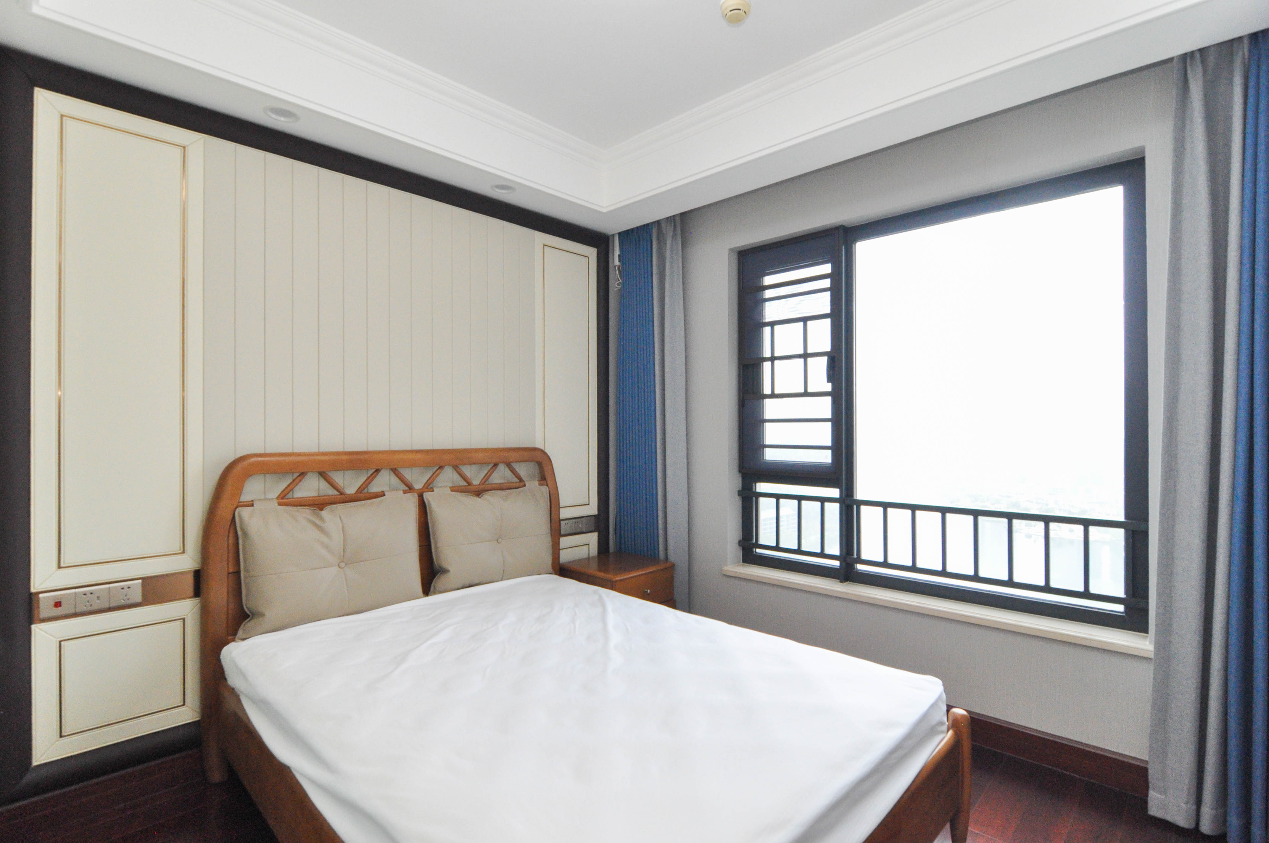 中海梅溪湖壹号  3室2厅2卫    252.0万其他