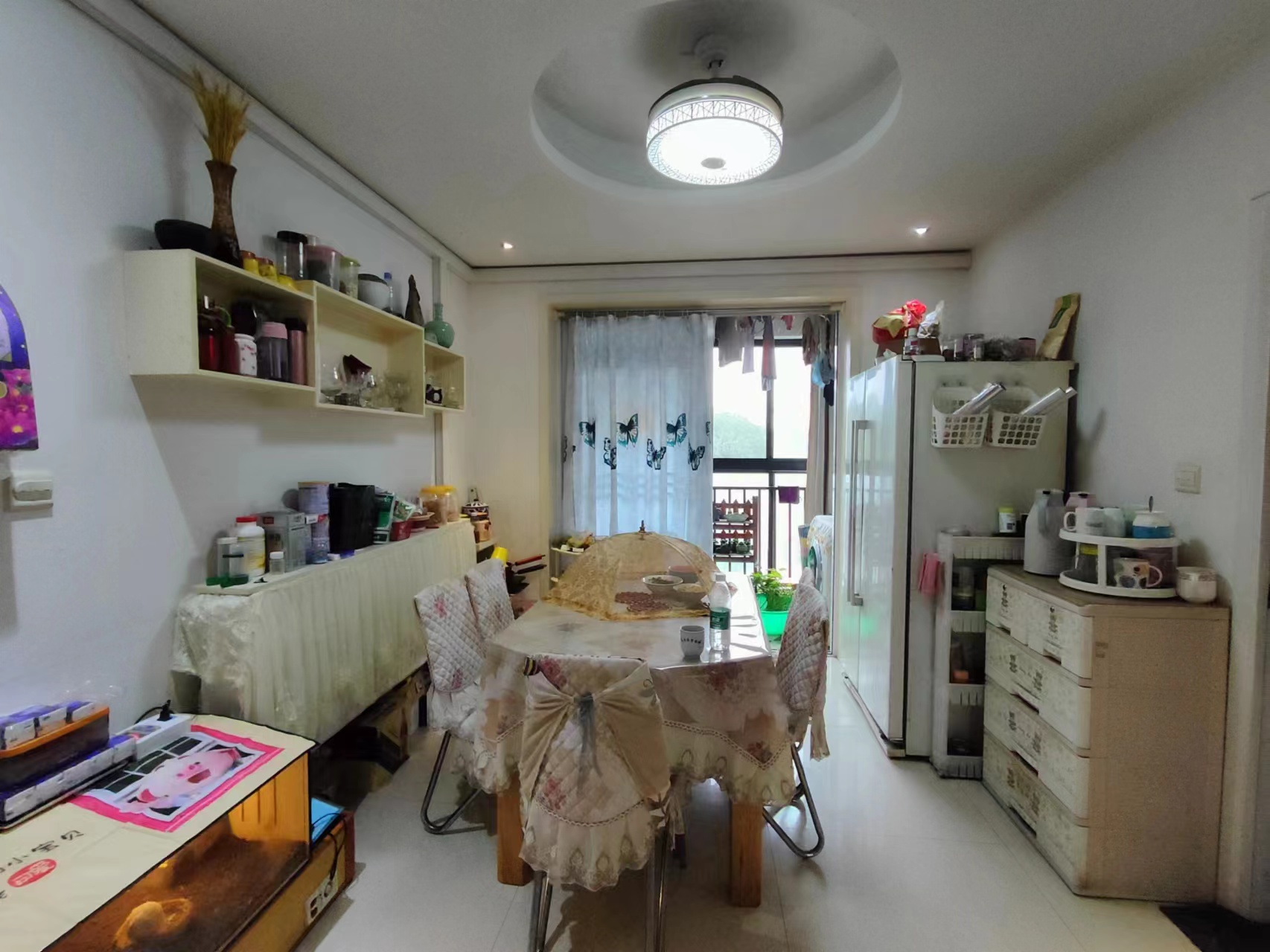 颐景园  3室2厅2卫   75.00万室内图
