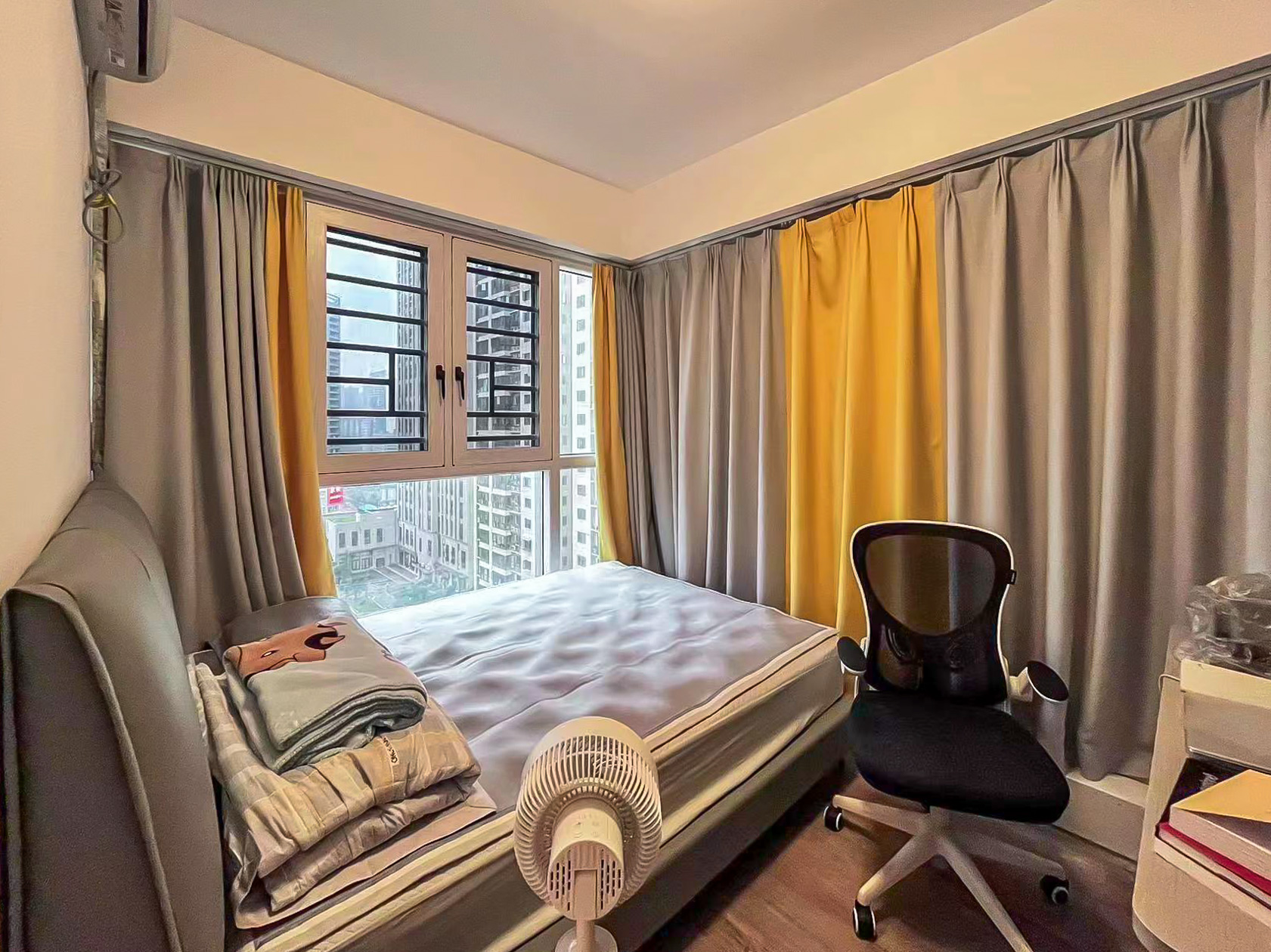 尚鑫海悦(新长海尚海城)  3室2厅1卫    120.0万 尚鑫海悦(新长海尚海城)  3室2厅1卫    120.0万卧室