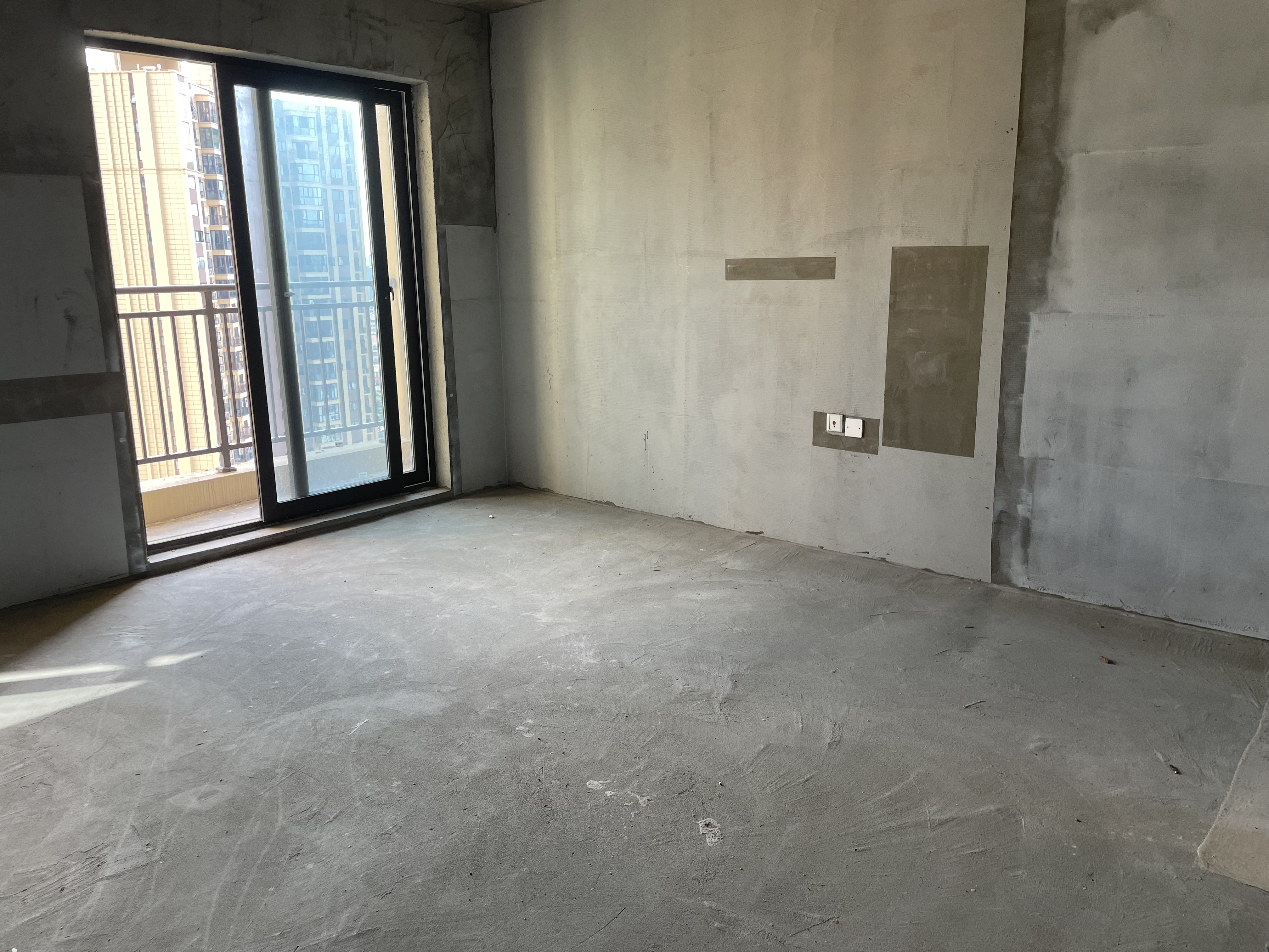保利中央公馆  4室2厅2卫   99.80万室内图
