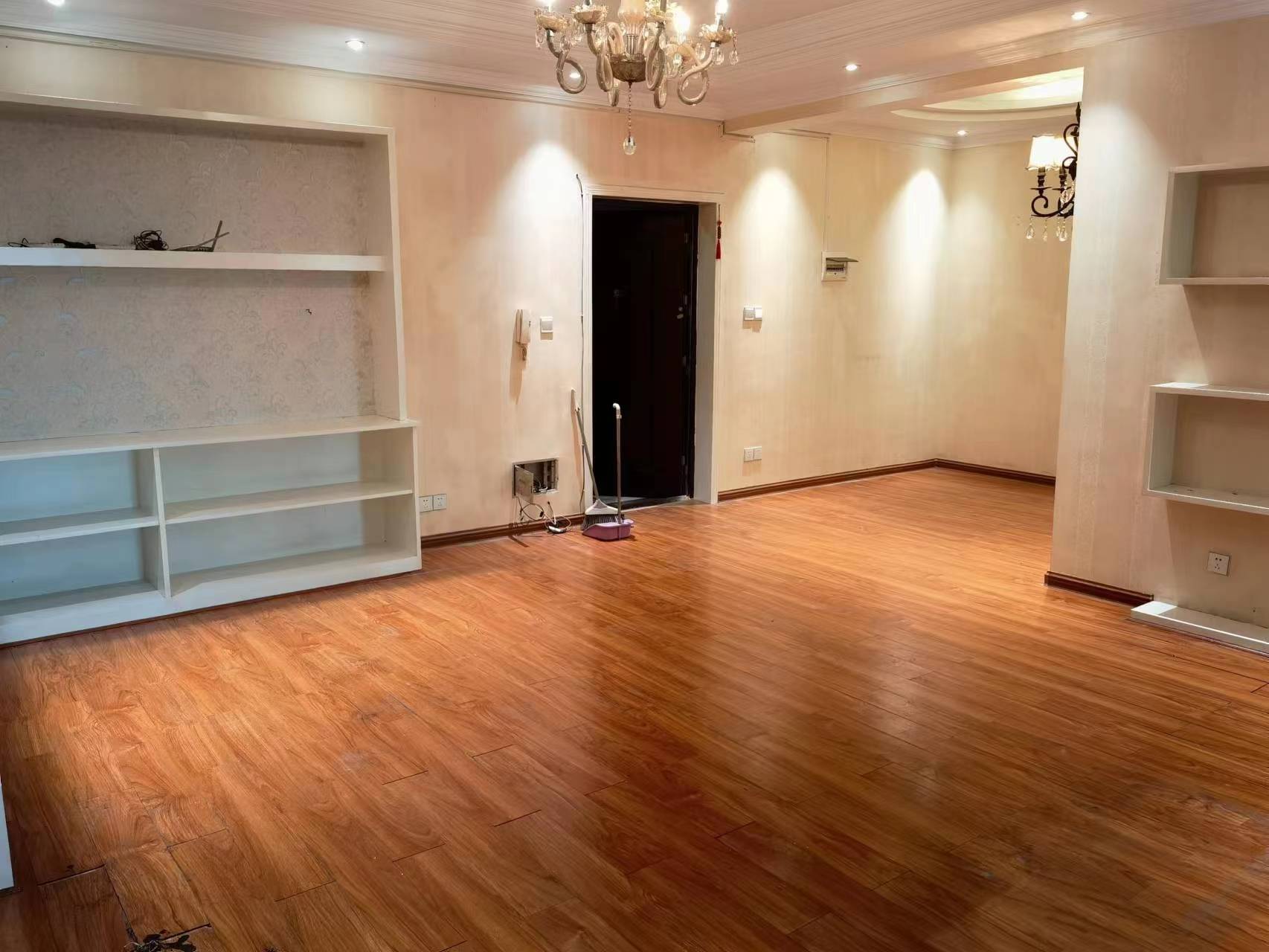 进步亚泰 2室2厅1卫 1000.00元/月 进步亚泰 2室2厅1卫 1000.00元/月室内图