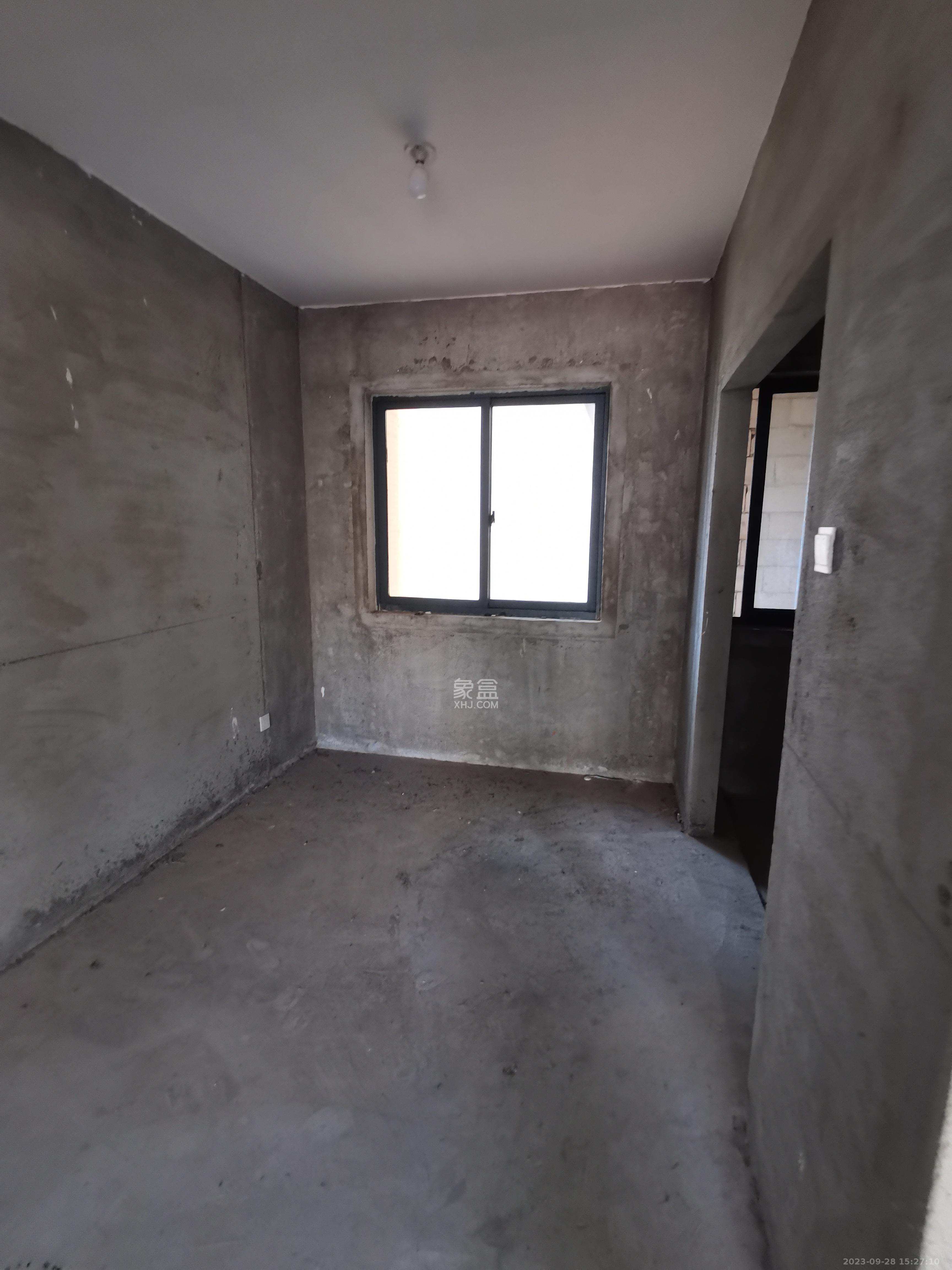 中建芙蓉嘉苑  3室2厅2卫   1000.00元/月室内图