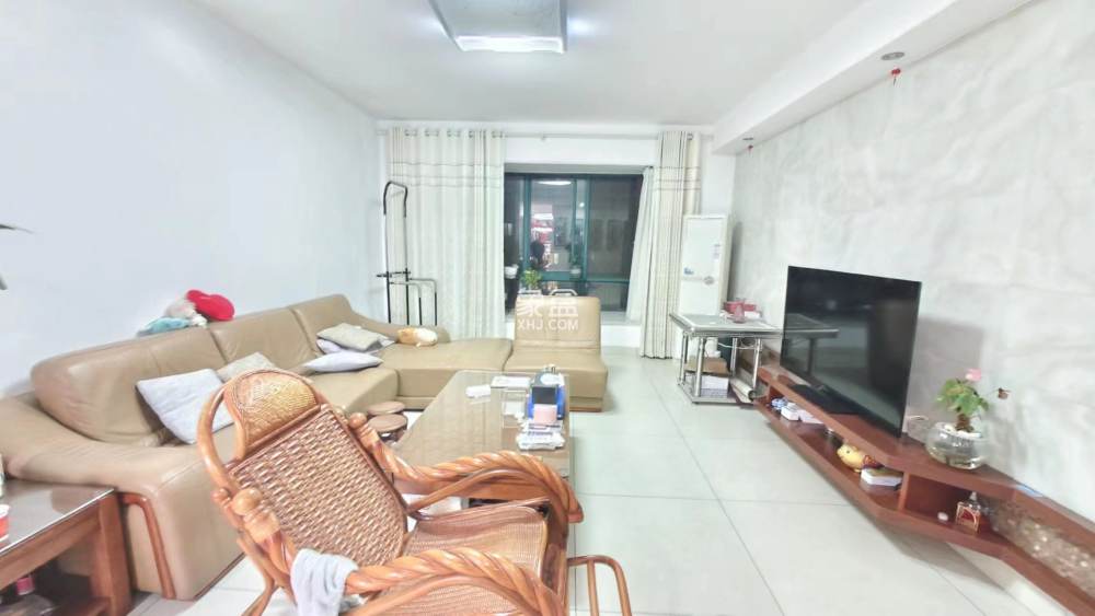 新城首座  3室2厅2卫    63.8万