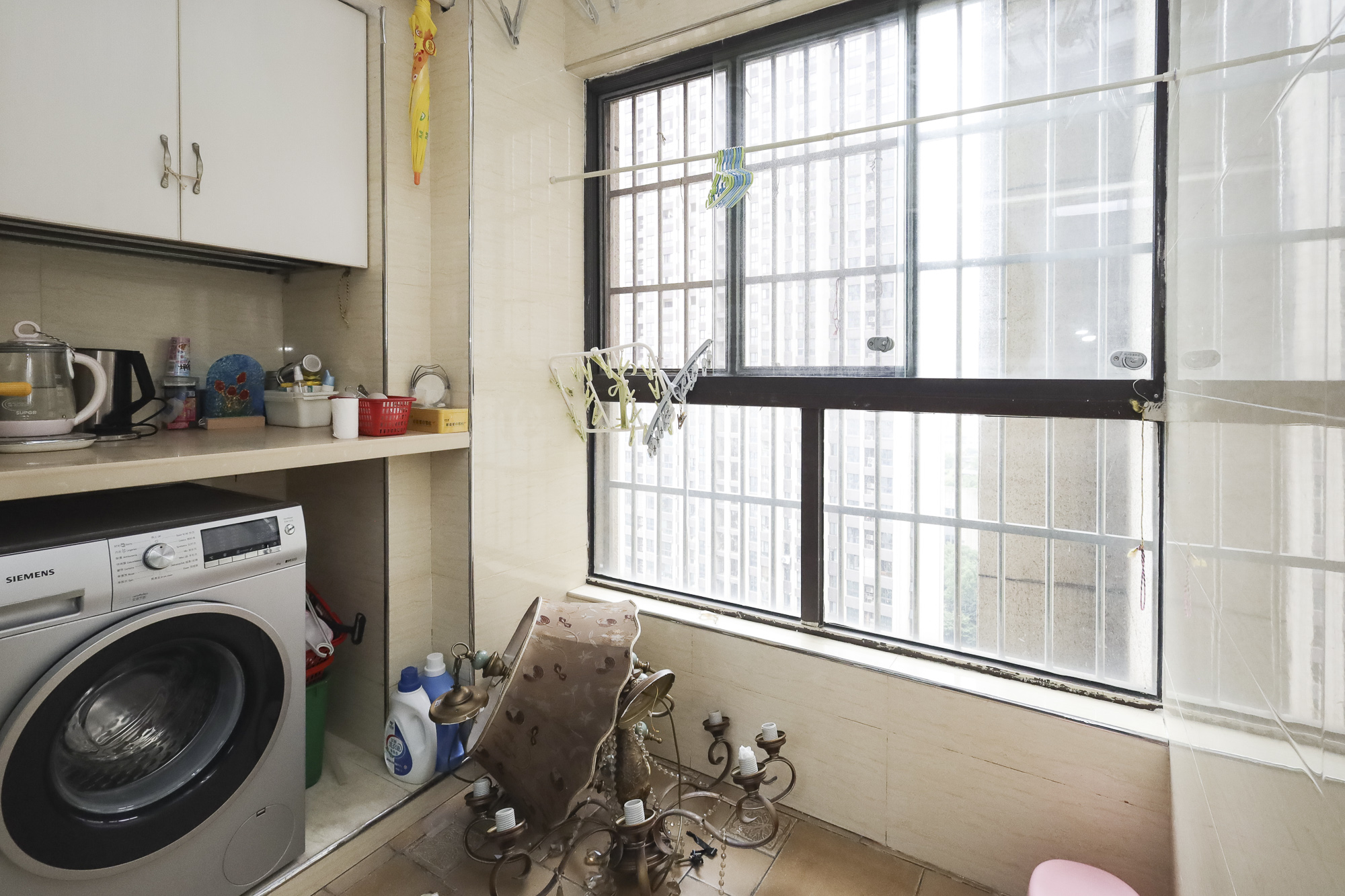 绿地中央广场  3室2厅1卫    88.0万 绿地中央广场  3室2厅1卫    88.0万阳台