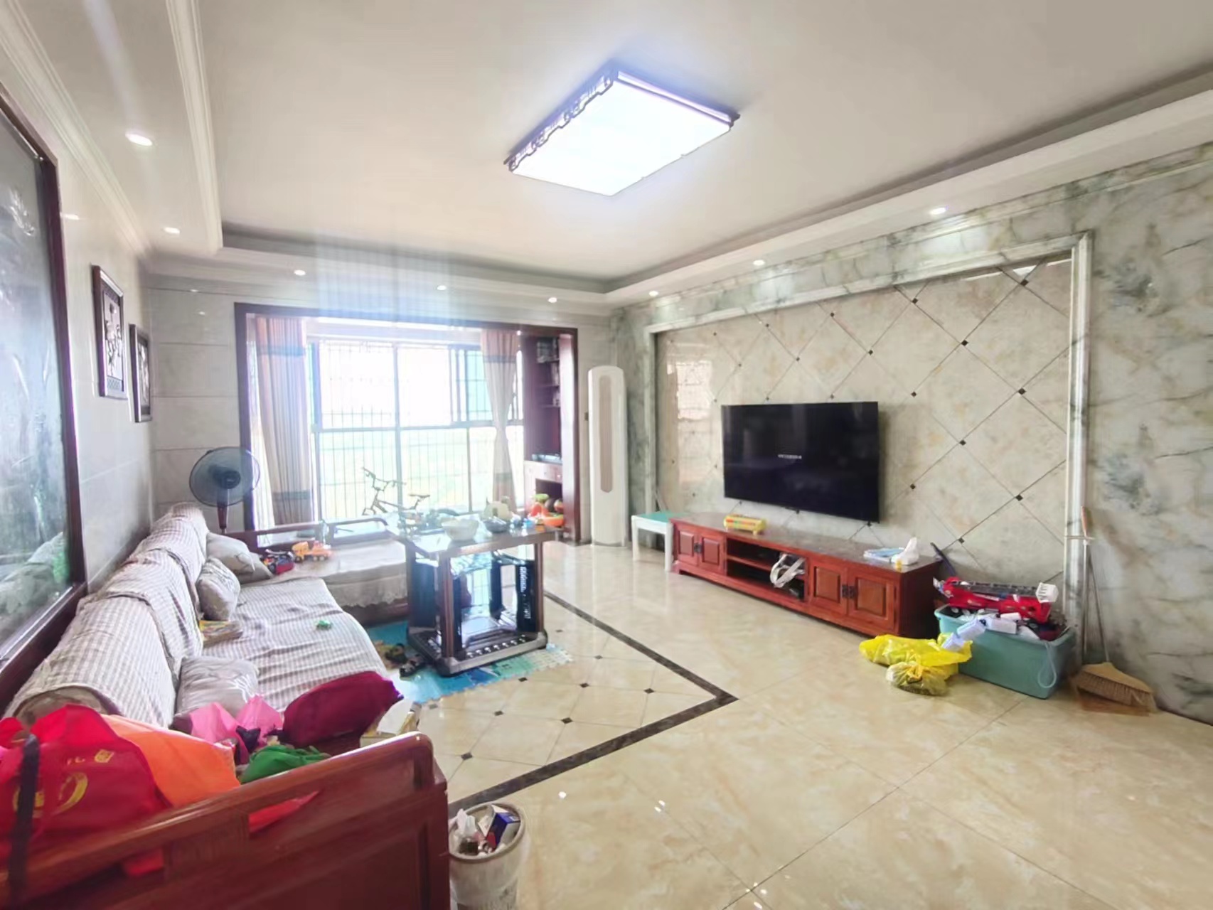 公园道一号(兆富佳园) 3室2厅2卫 68.0万 公园道一号(兆富佳园) 3室2厅2卫 68.0万室内图