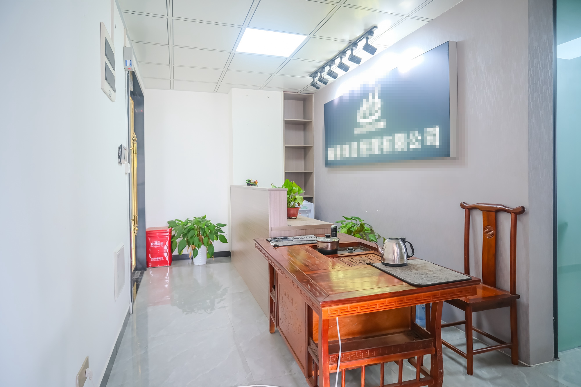 和悦城(蟠龙景苑)  4室2厅1卫   113.00万