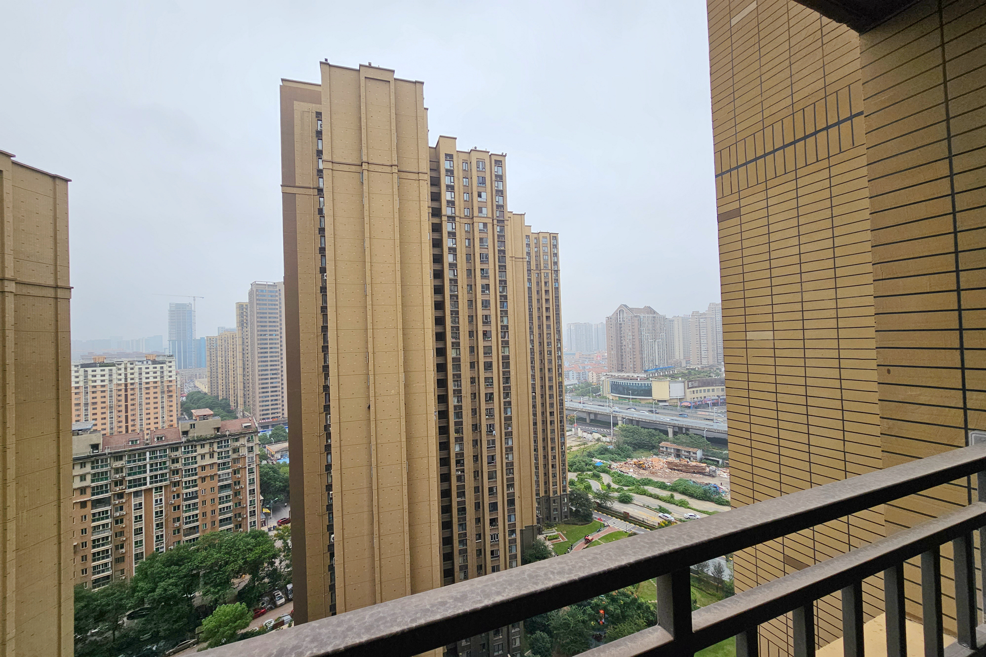 金地格林公馆 3室2厅1卫 82.0万 金地格林公馆 3室2厅1卫 82.0万其他