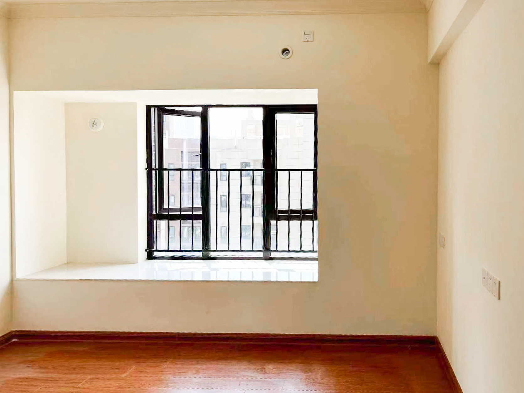 碧桂园荟隽棠 4室2厅2卫 119.8万 碧桂园荟隽棠 4室2厅2卫 119.8万卧室