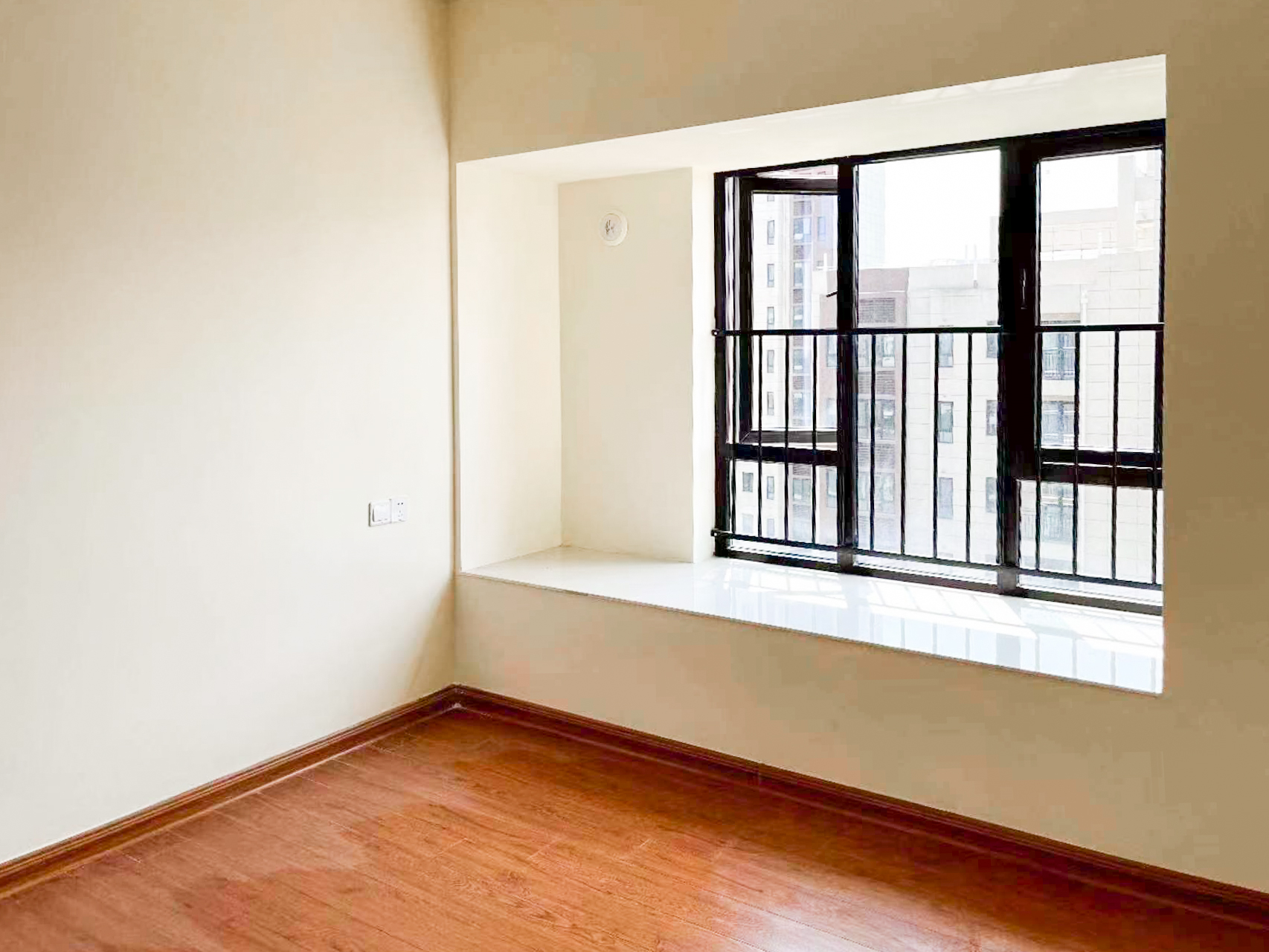 碧桂园荟隽棠 4室2厅2卫 119.8万 碧桂园荟隽棠 4室2厅2卫 119.8万卧室