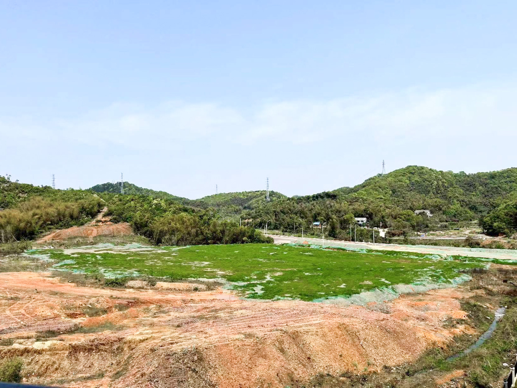 碧桂园荟隽棠 4室2厅2卫 119.8万 碧桂园荟隽棠 4室2厅2卫 119.8万阳台